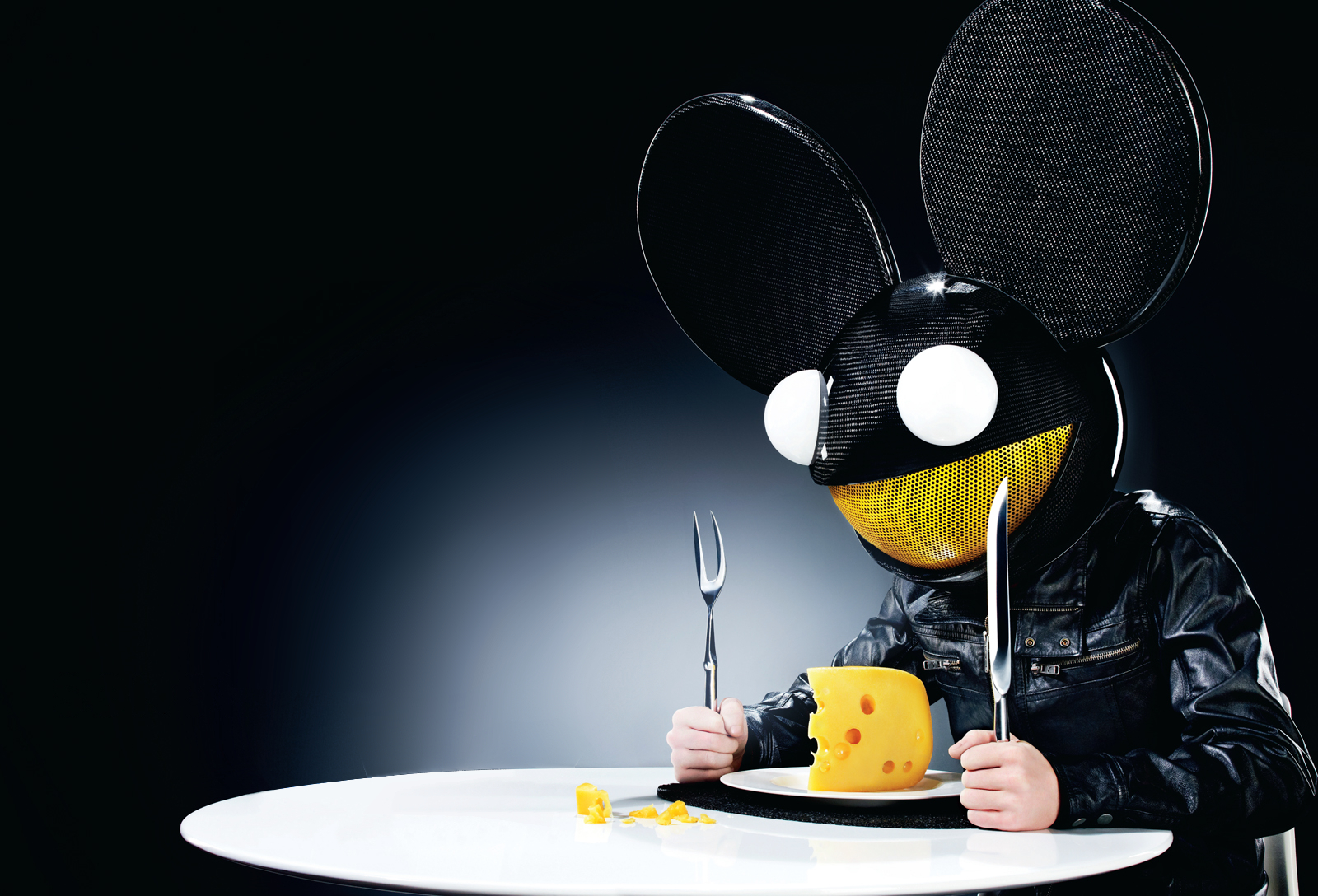 Mouse On Cheese And Rainbow Art Wallpapers