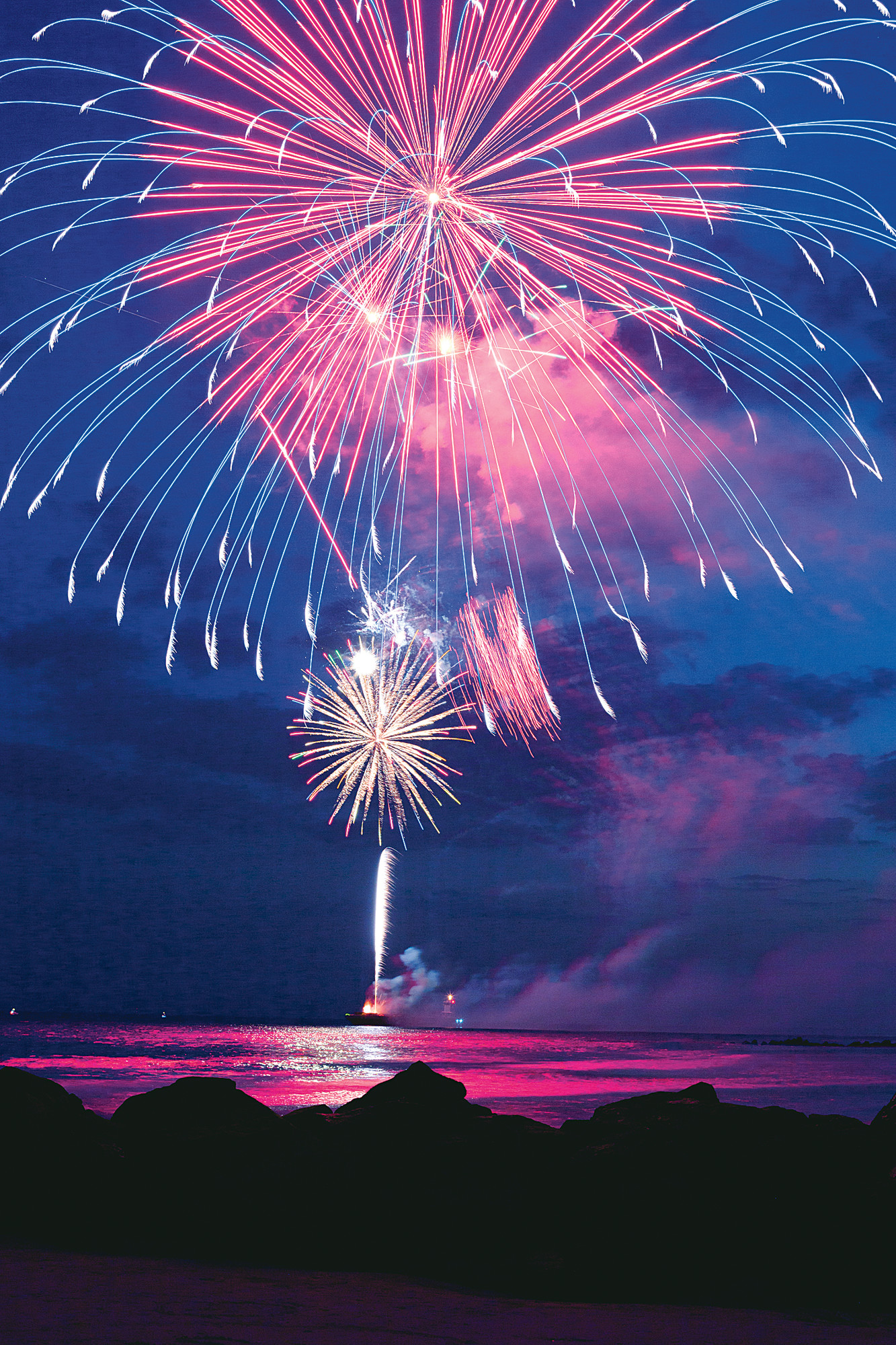 Beach Fireworks Wallpapers