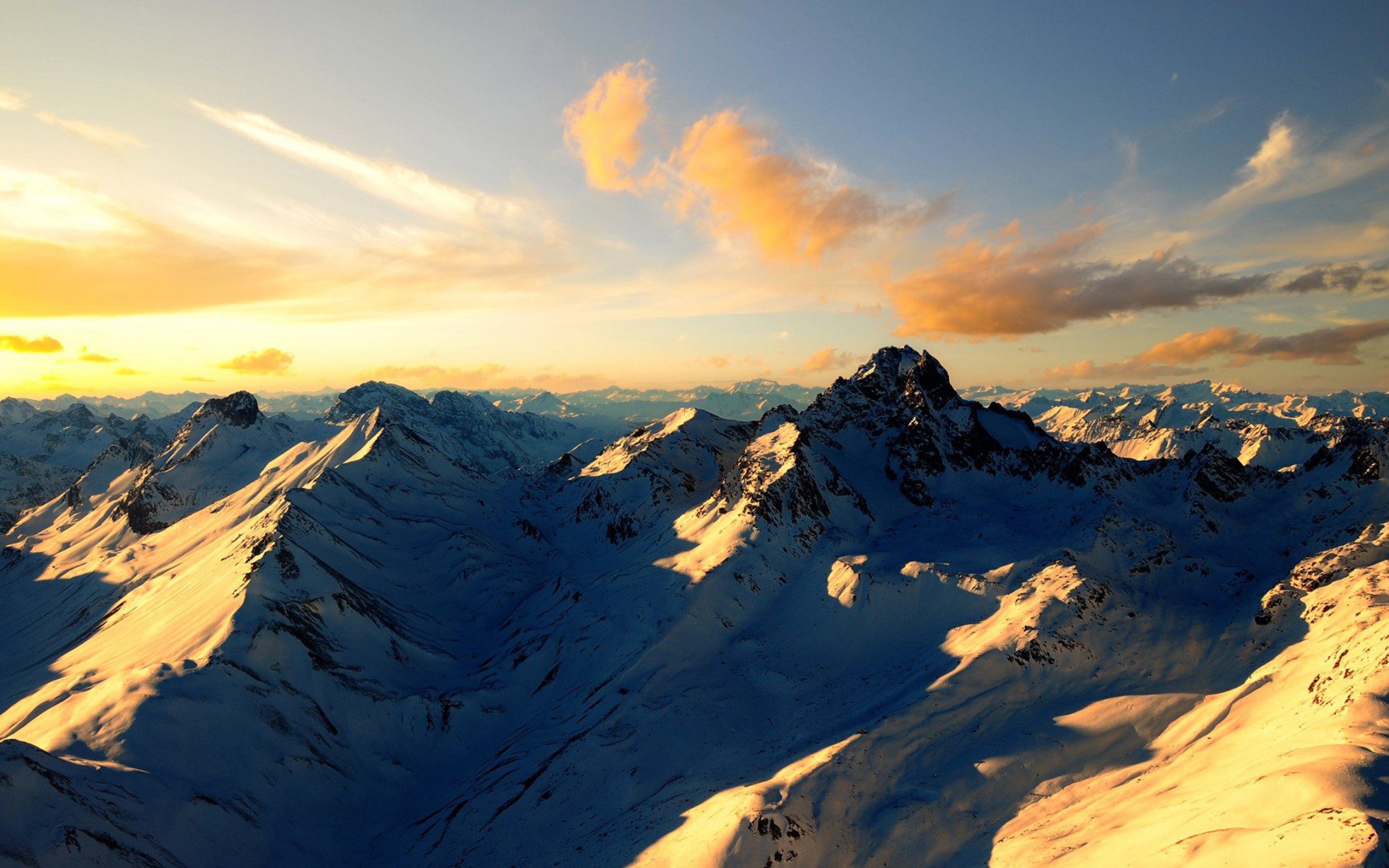 Beautiful Landscape View Of Snow Covered Mountains Wallpapers