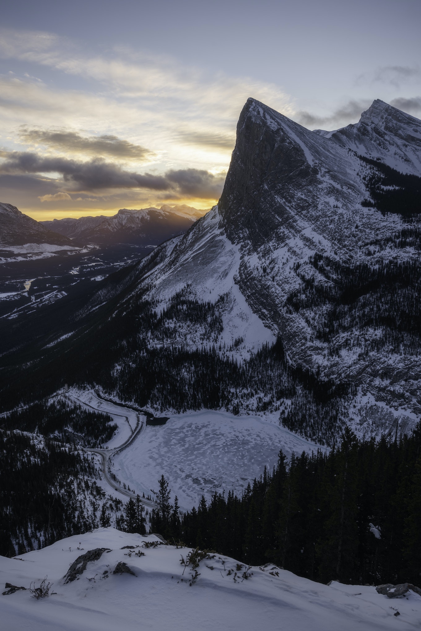 Canada Canadian Rockies In Winter Wallpapers