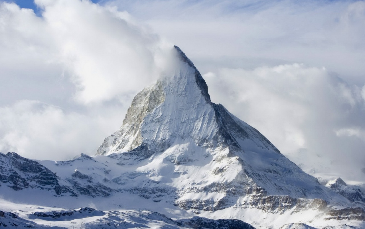 Clouds Mountains Peaks Wallpapers