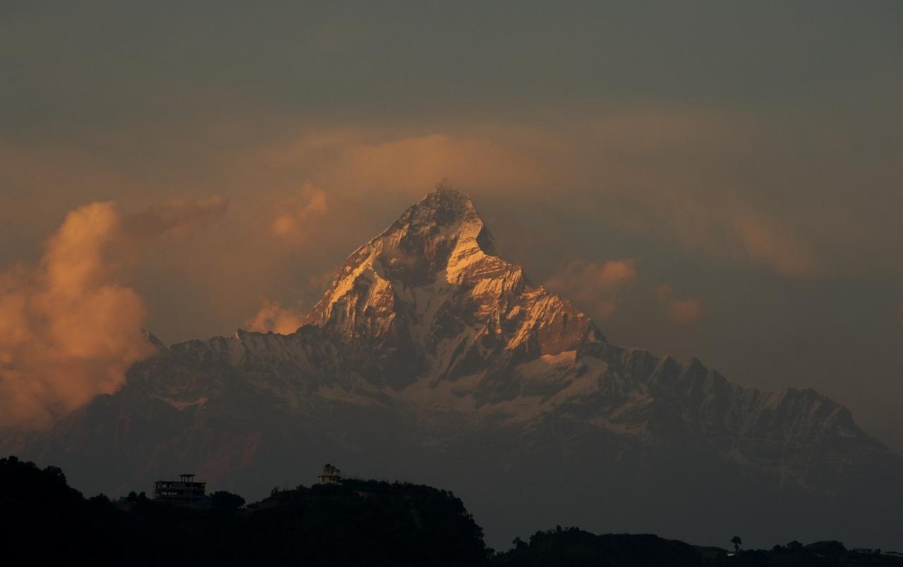 Cloudy Mountain Peak Wallpapers