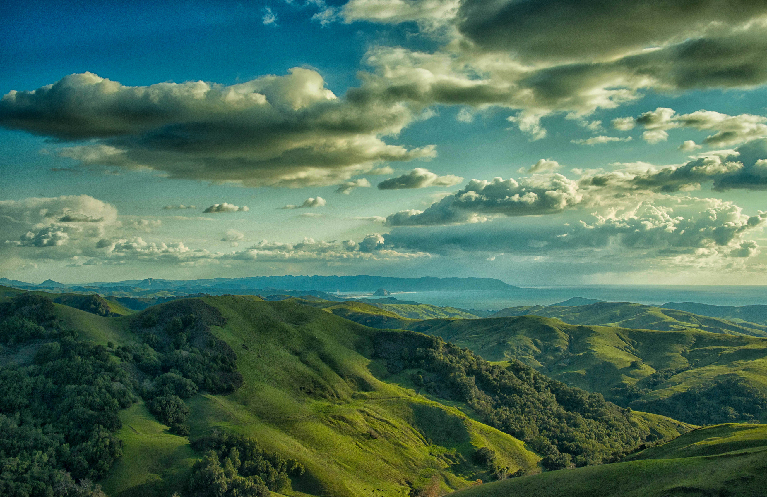 Cloudy Mountain Peak Wallpapers