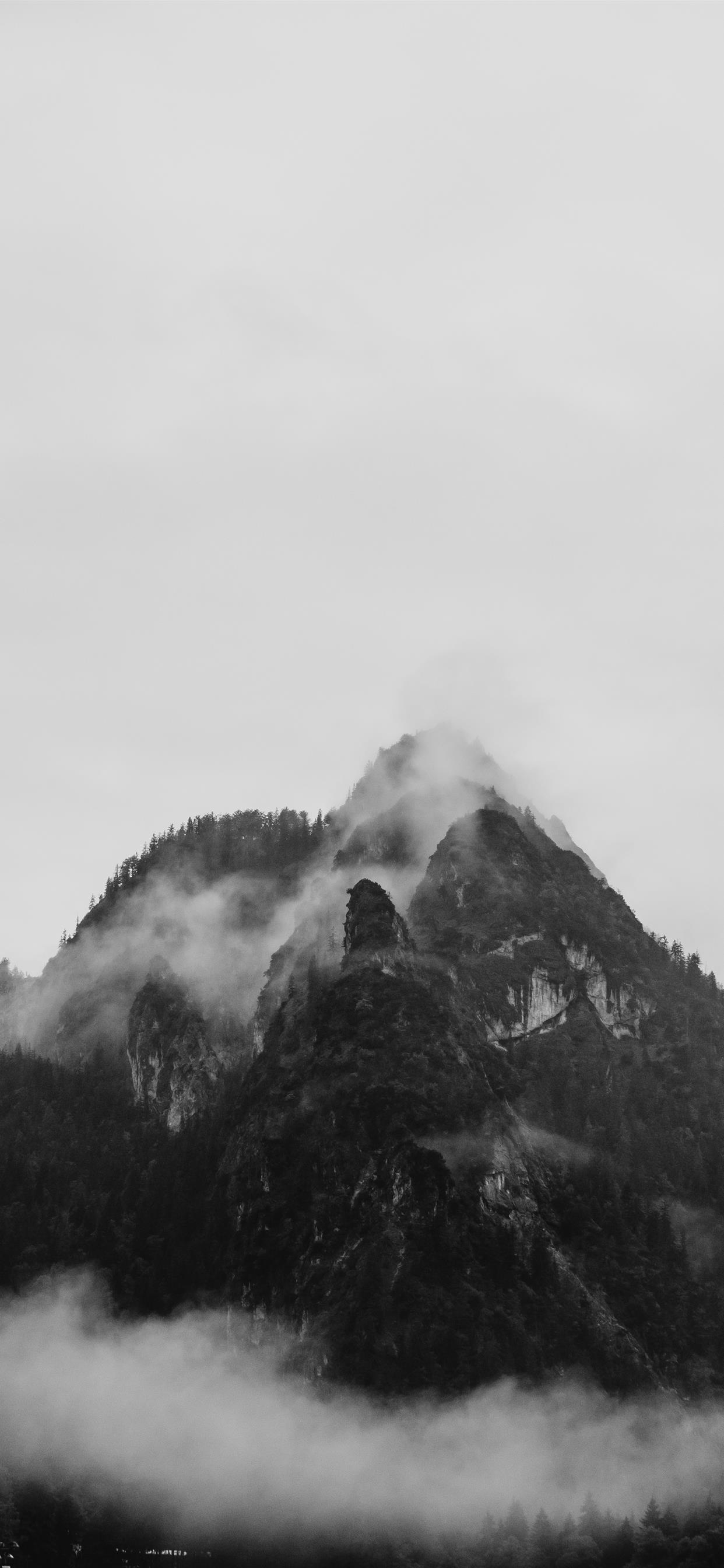 Foggy Mountains Wallpapers