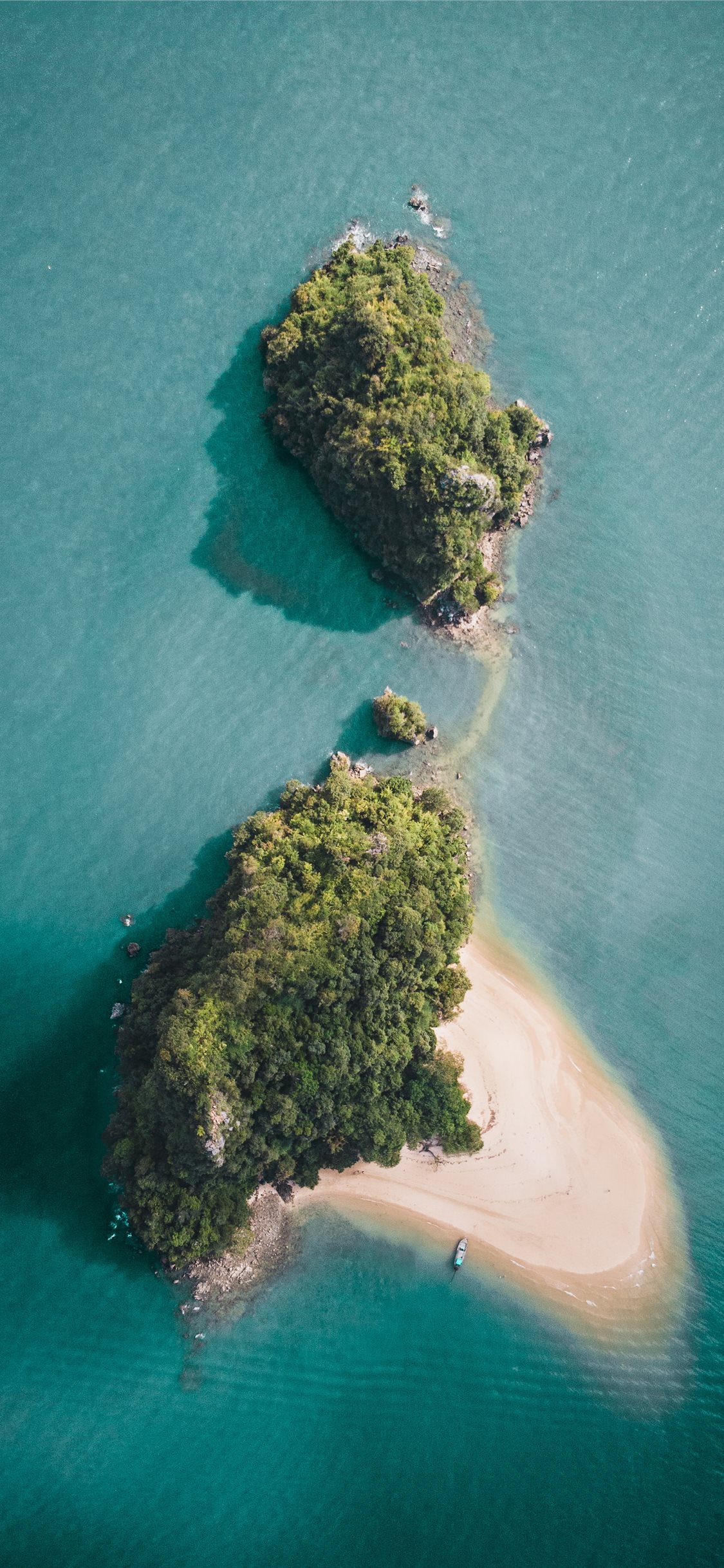 Green Island Drone View Wallpapers