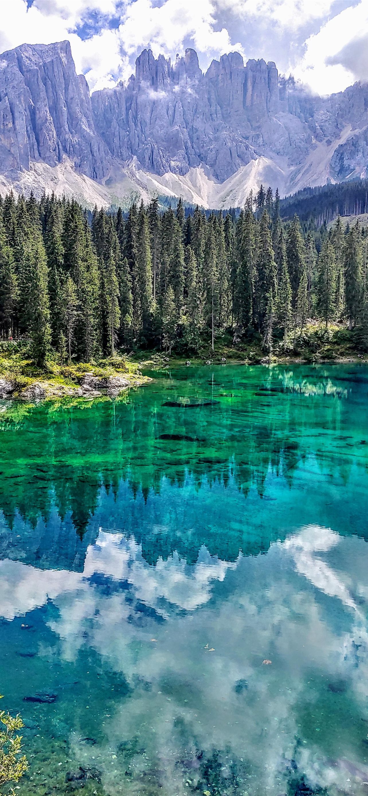 Lake Karersee Wallpapers