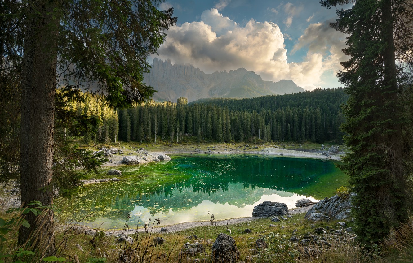 Lake Karersee Wallpapers