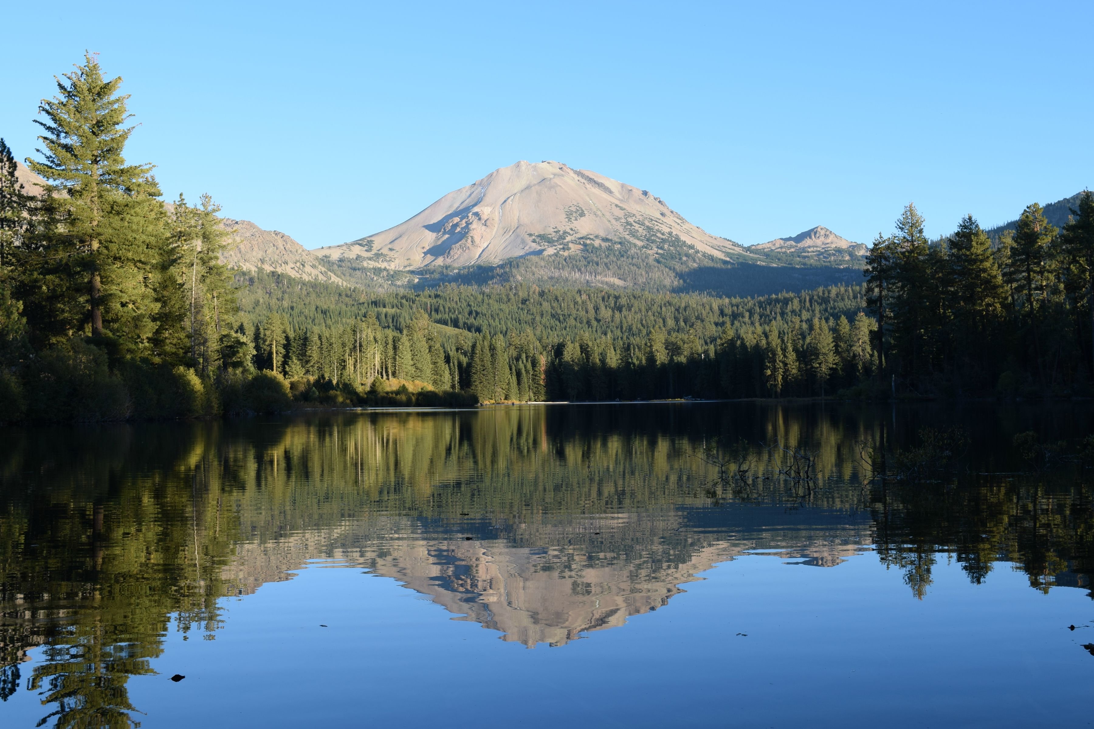 Lassen Volcanic National Park Wallpapers