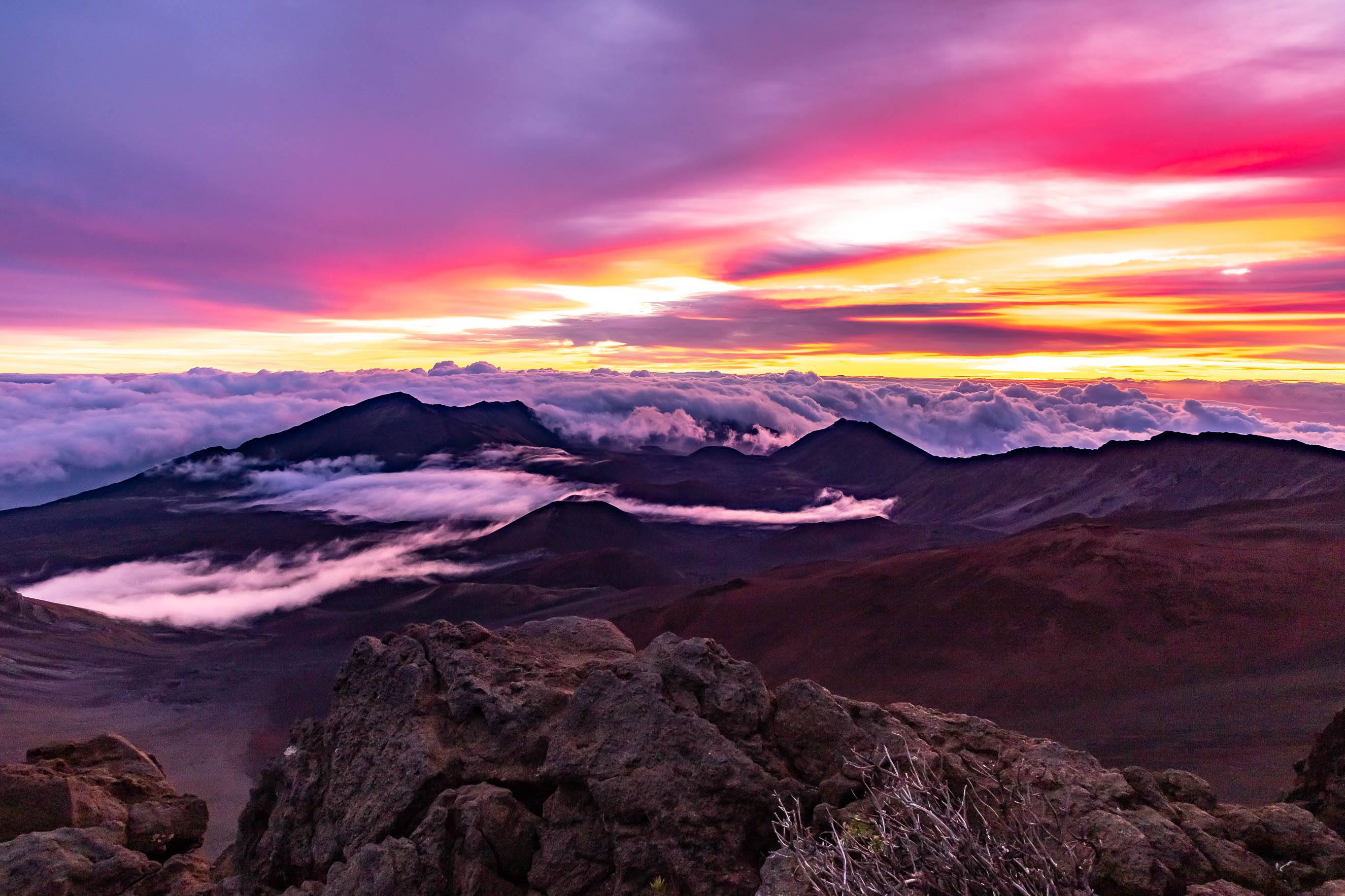 Maui Mountain Volcano Island Clouds Wallpapers