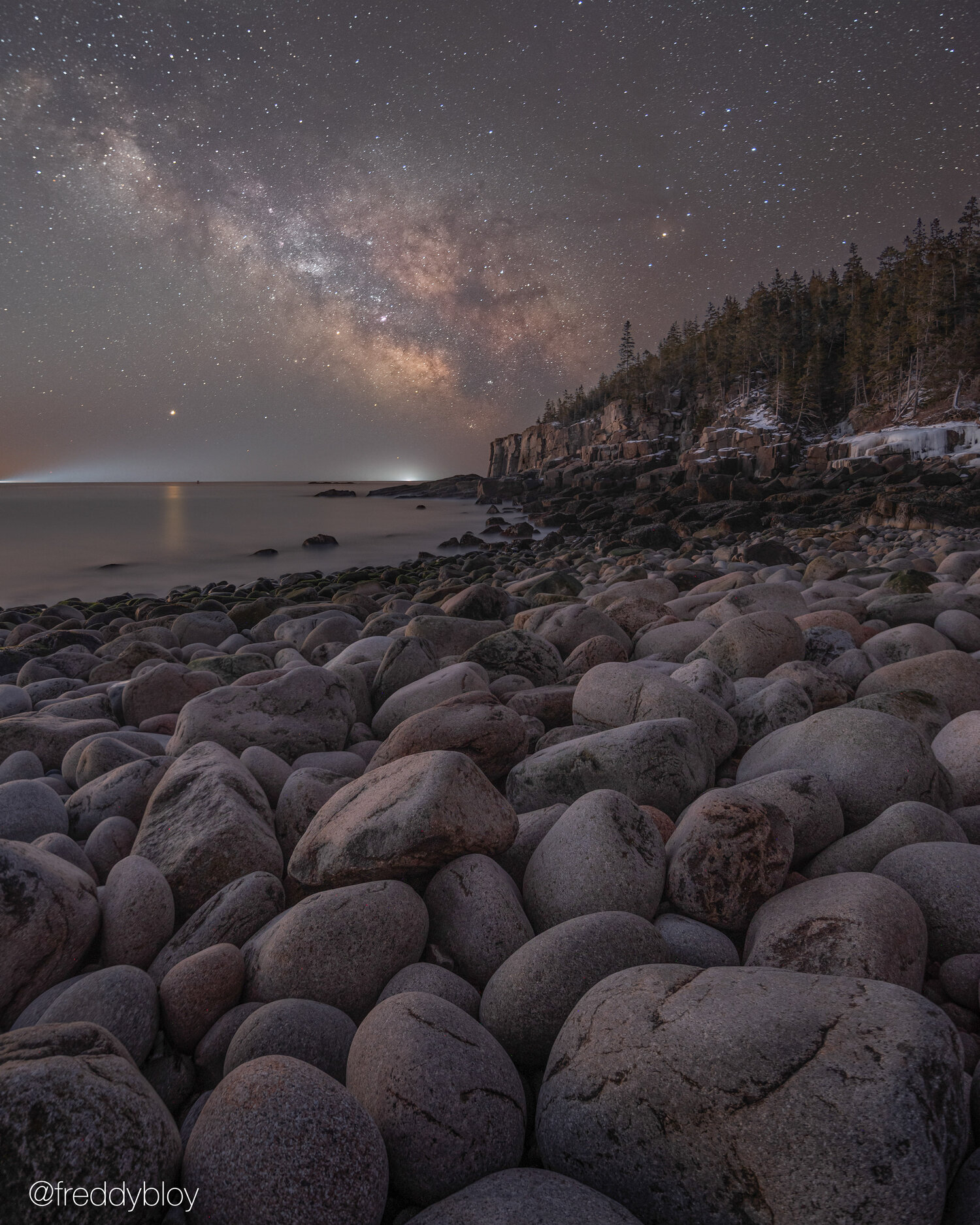 Milky Way Over Otter Cliffs Wallpapers