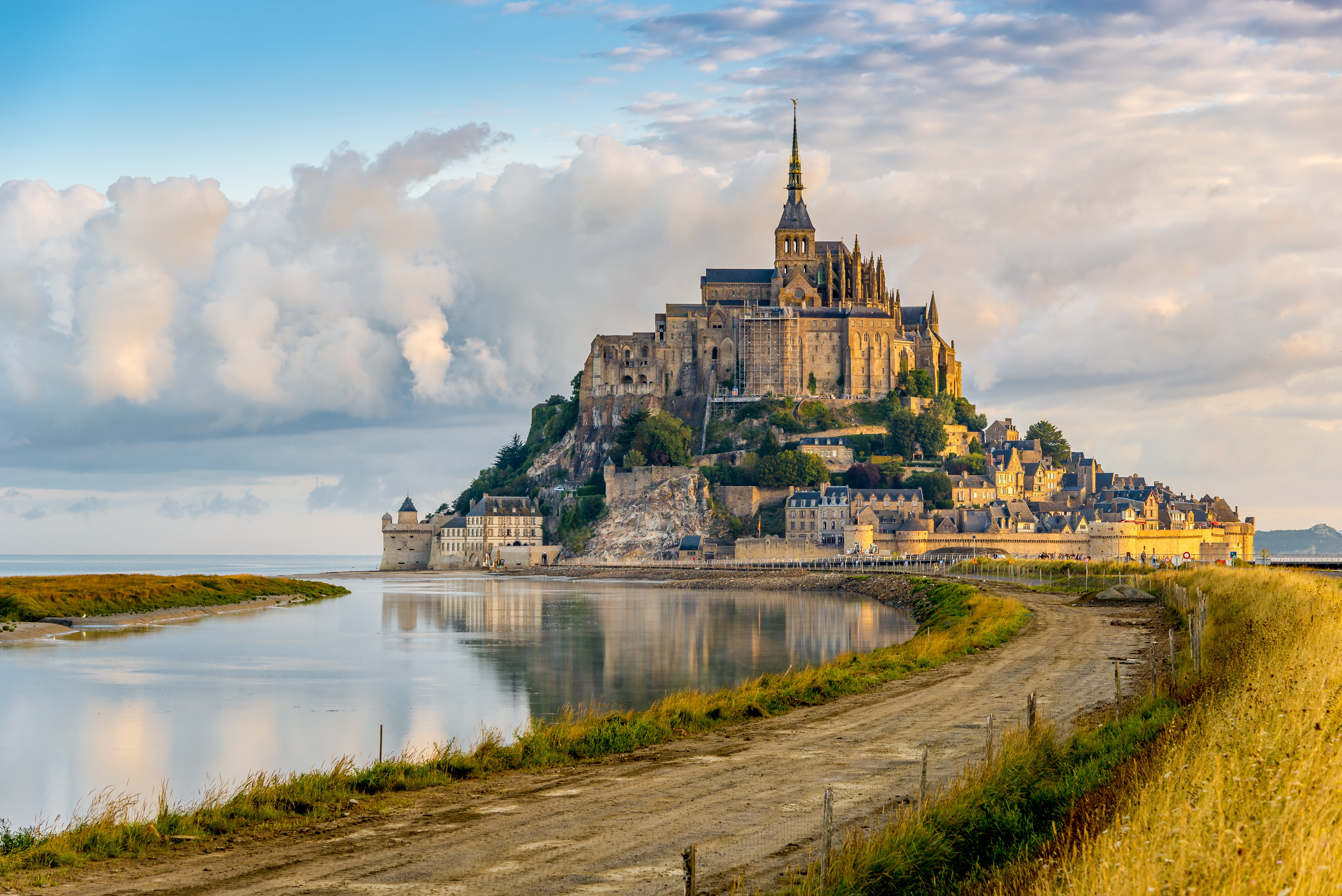 Mont Saint-Michel At Sunrise Wallpapers