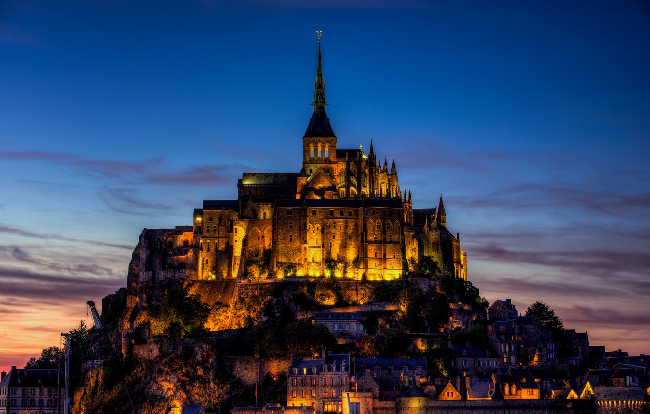 Mont Saint-Michel At Sunrise Wallpapers