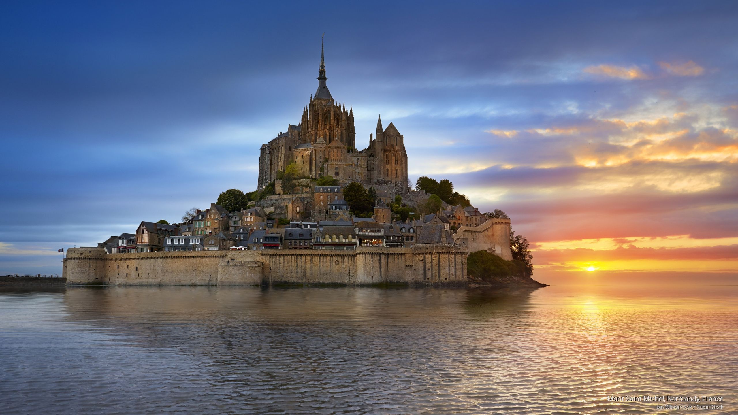 Mont Saint-Michel At Sunrise Wallpapers