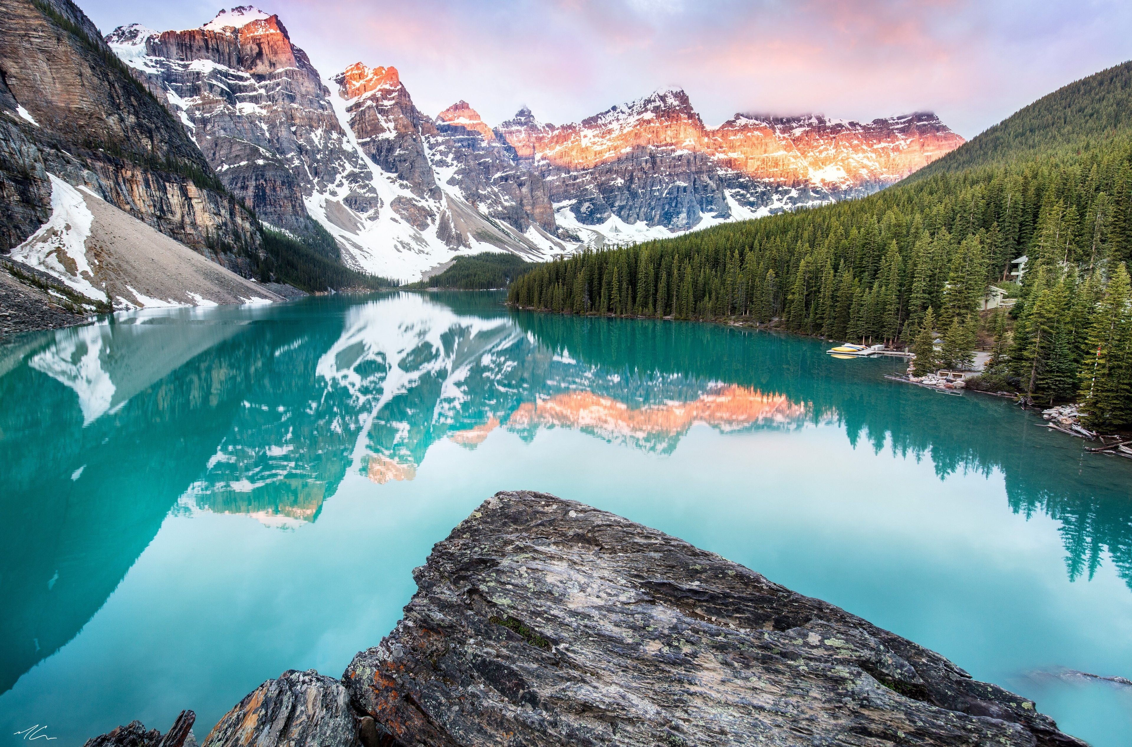 Moraine Lake Wallpapers