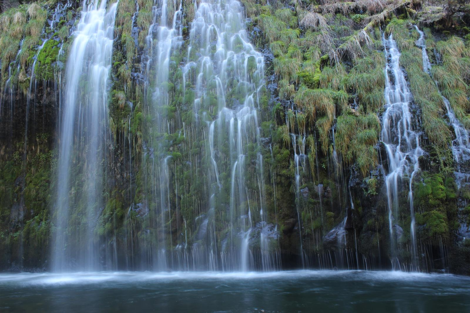 Mossbrae Falls Wallpapers