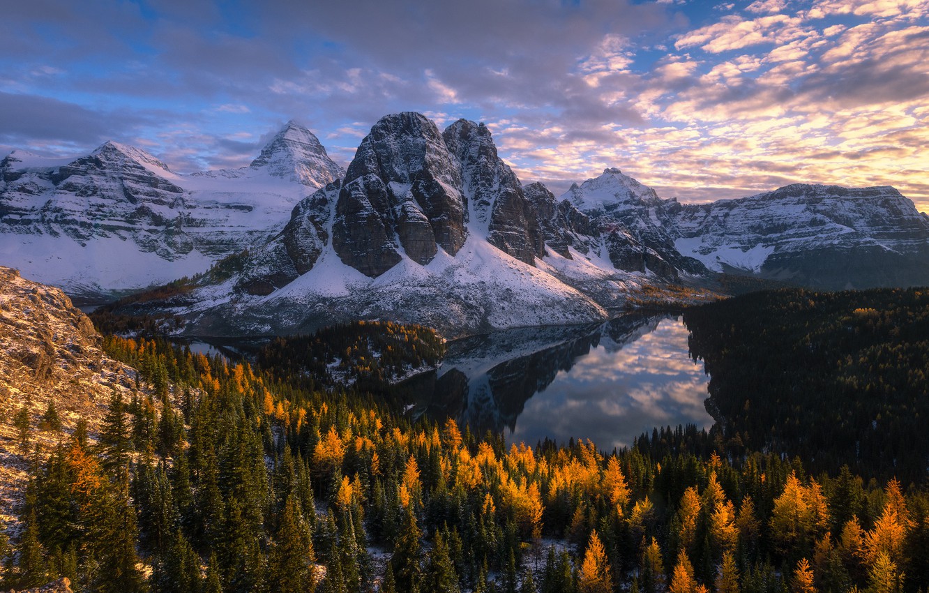 Mount Assiniboine Wallpapers