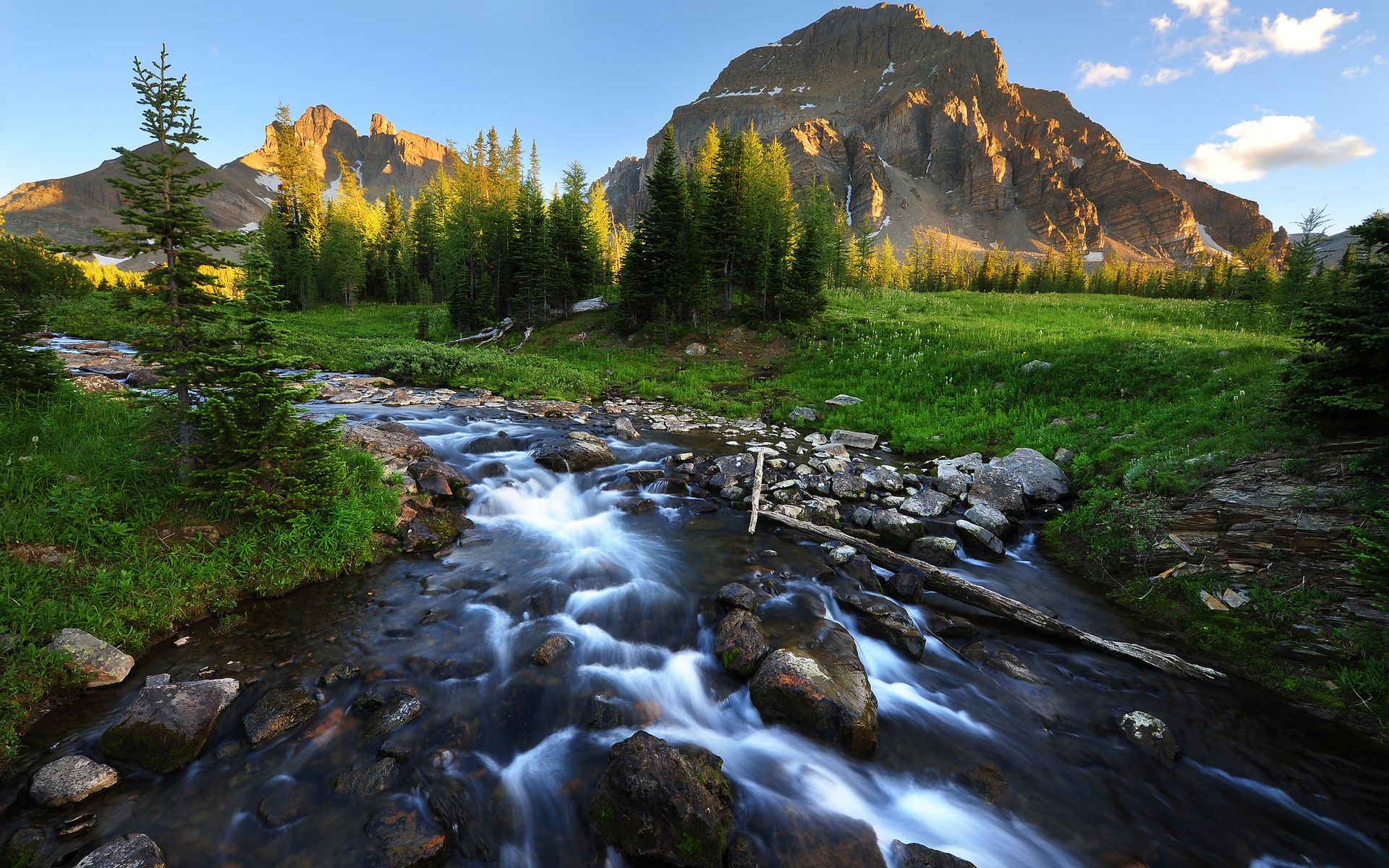 Mountain Streams Wallpapers