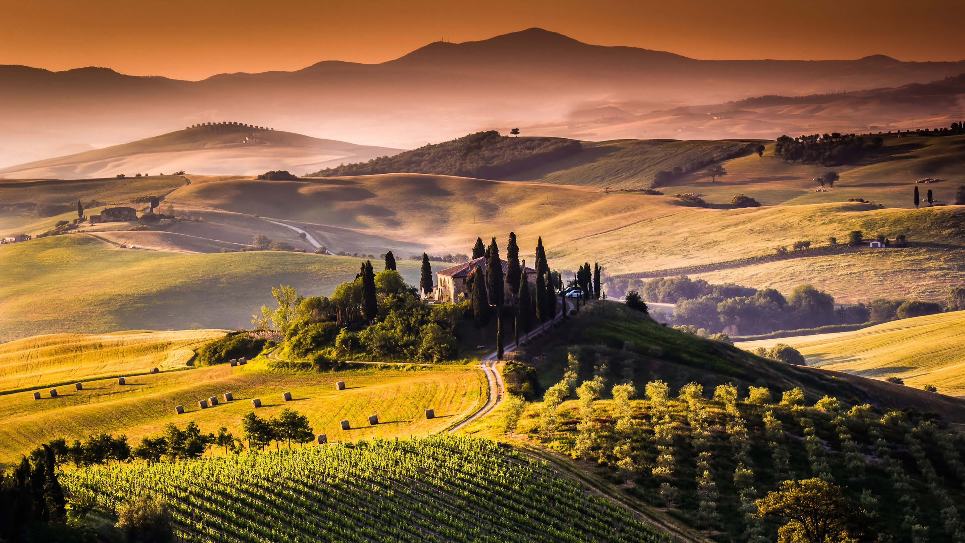 Mountain View In Italy Sunset Wallpapers