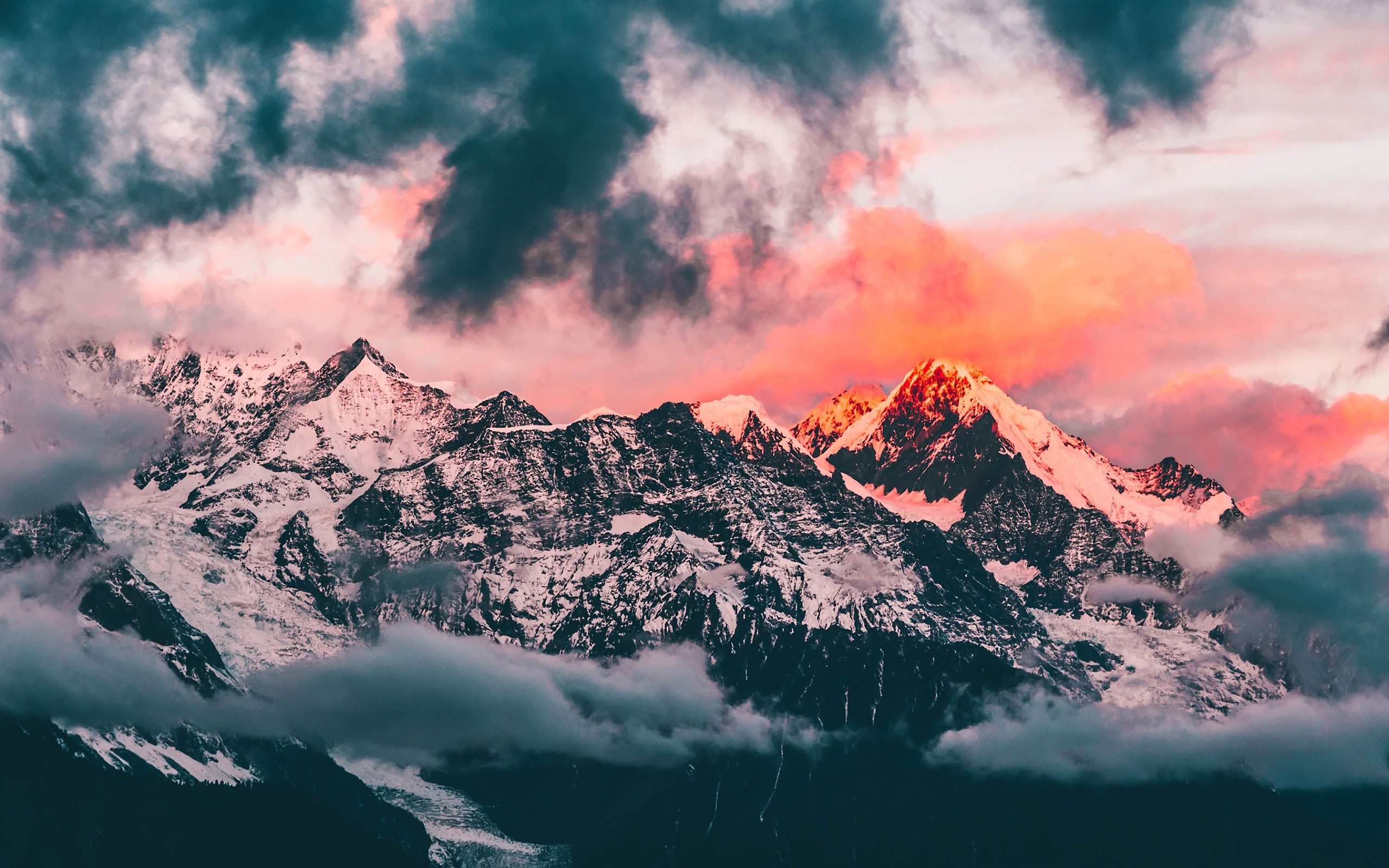 Mountains In Clouds Wallpapers