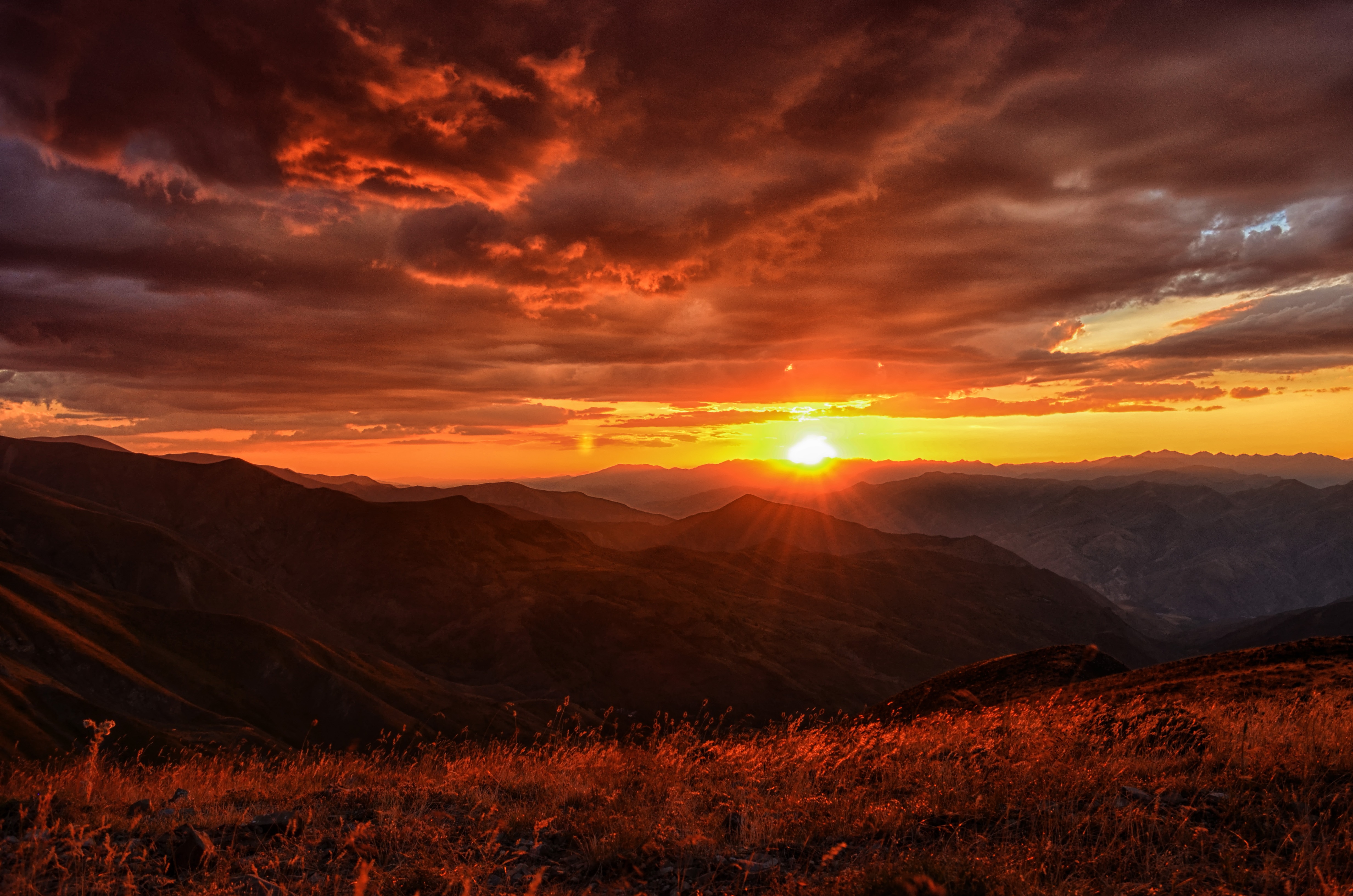 Mountains In Clouds Wallpapers