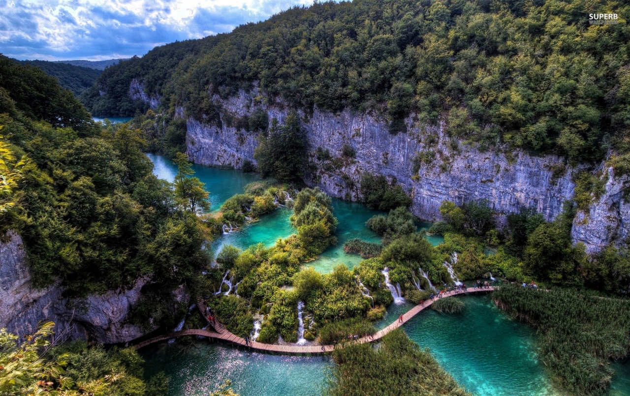 Plitvice Lakes National Park Wallpapers