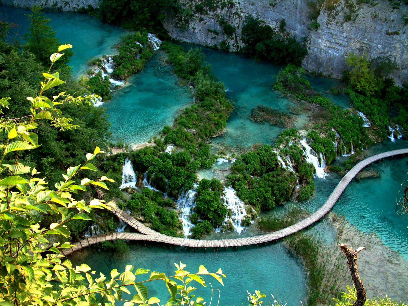 Plitvice Lakes National Park Wallpapers