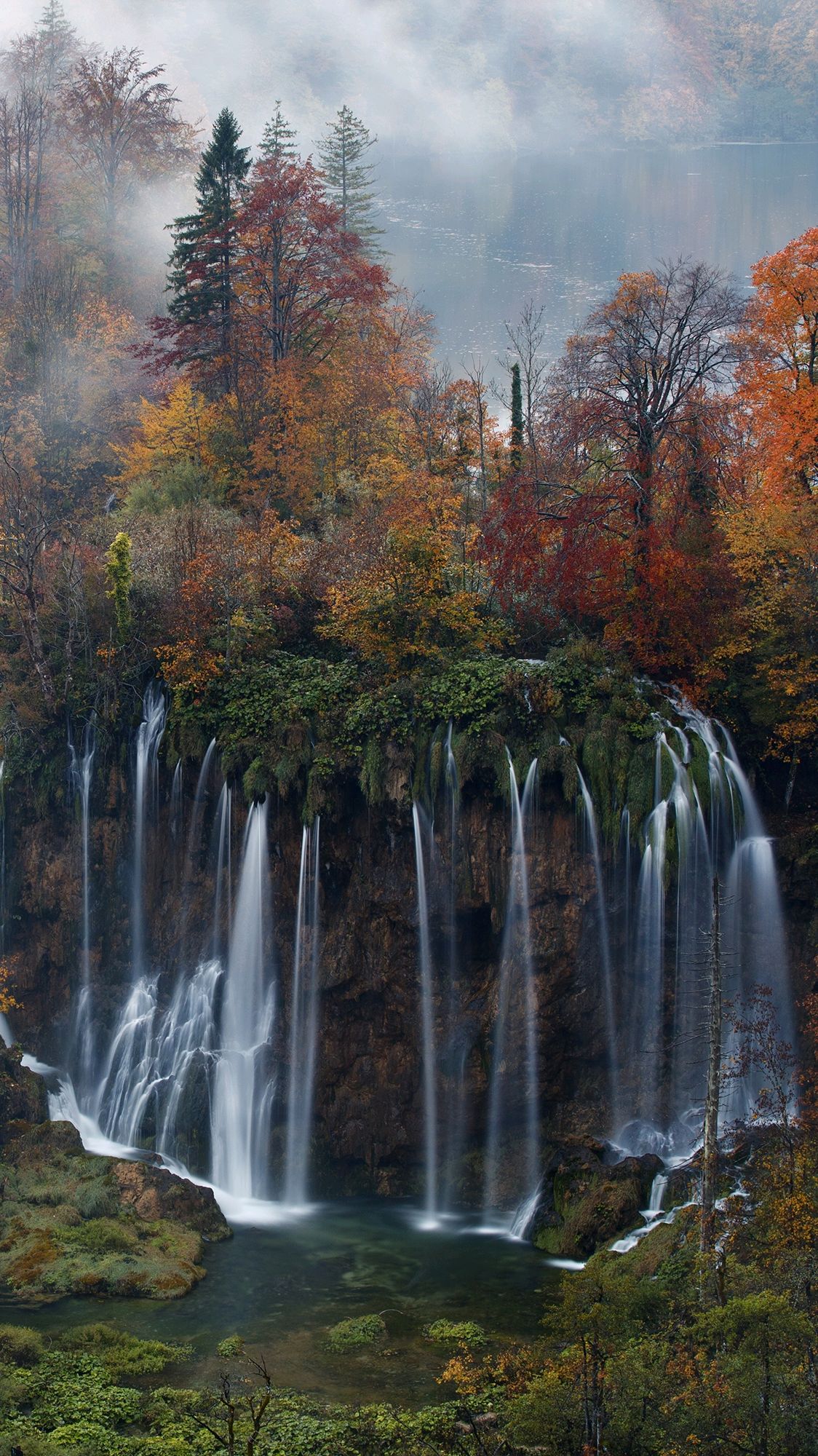 Plitvice Lakes National Park Wallpapers