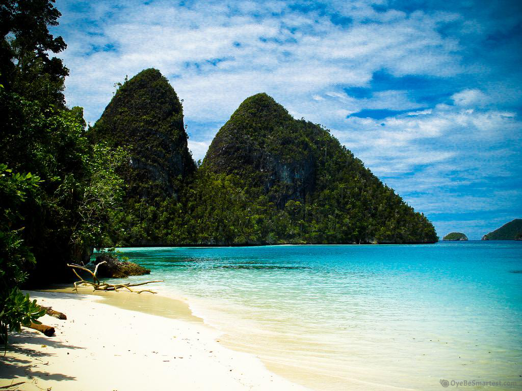 Raja Ampat Islands Wallpapers