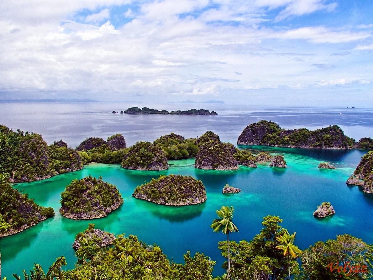 Raja Ampat Islands Wallpapers