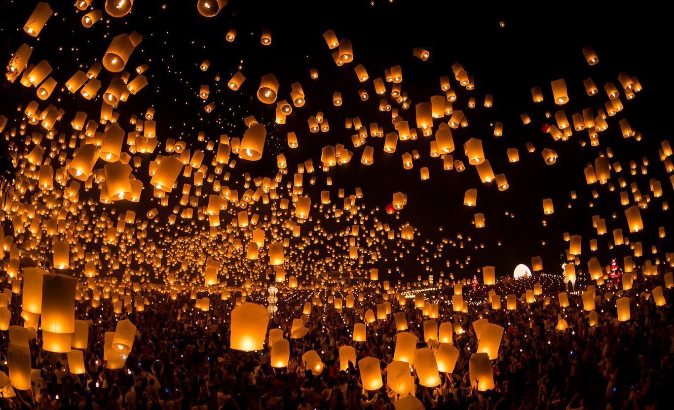 Sky Lanterns Wallpapers