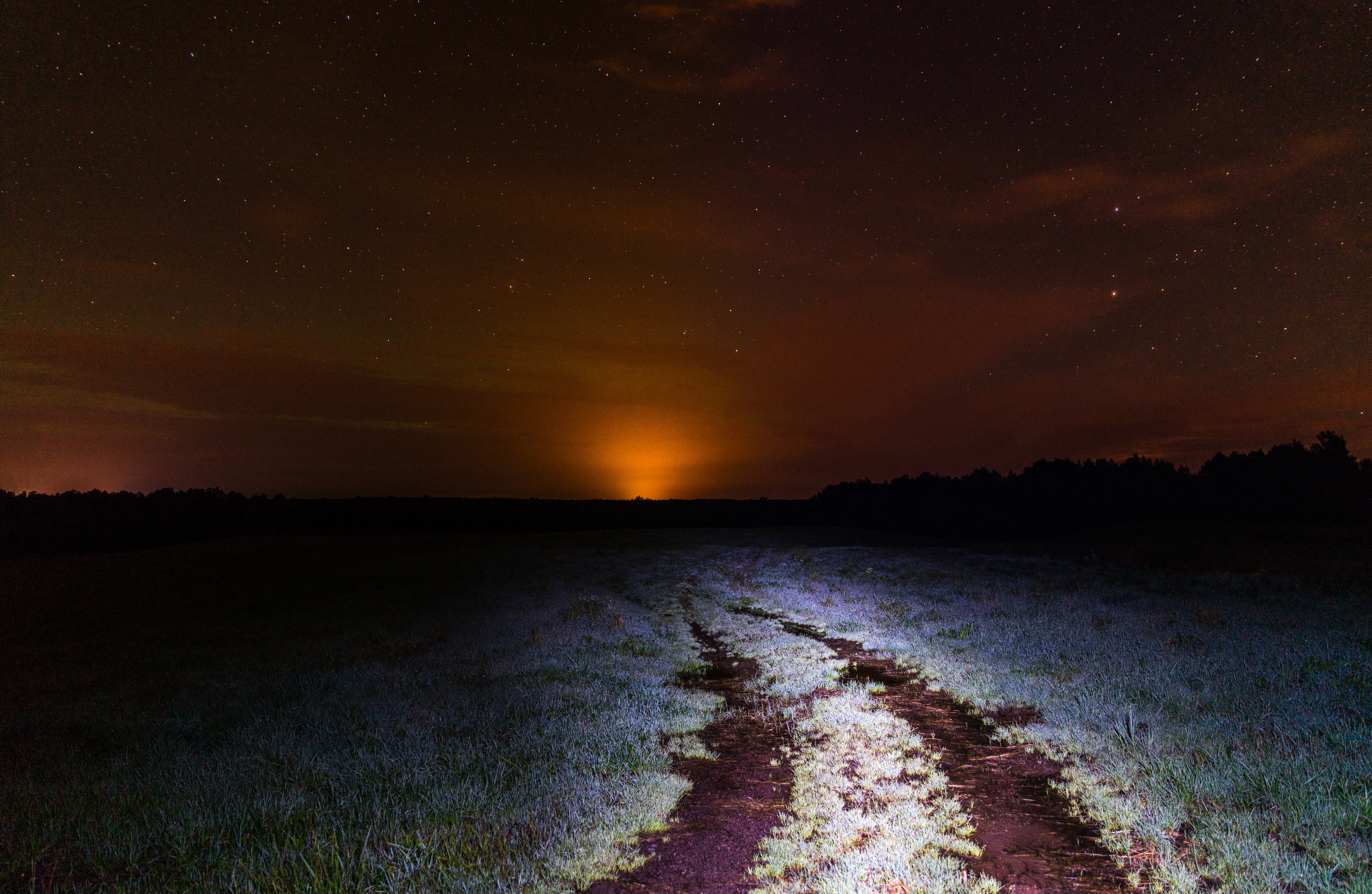 Starry Sky In Open Field Wallpapers