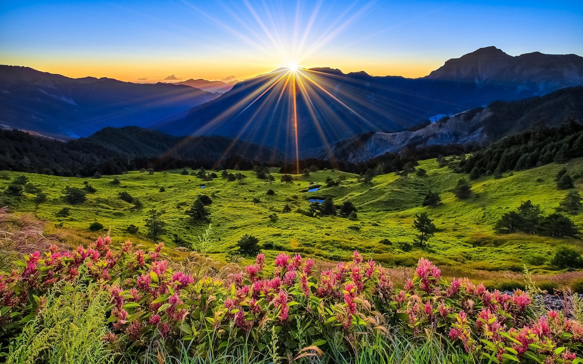 Sunset Over Mountain Field Wallpapers