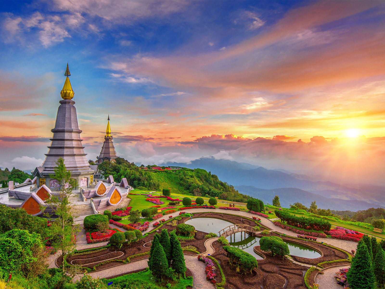 Thailand Doi Inthanon National Park Mountains Wallpapers