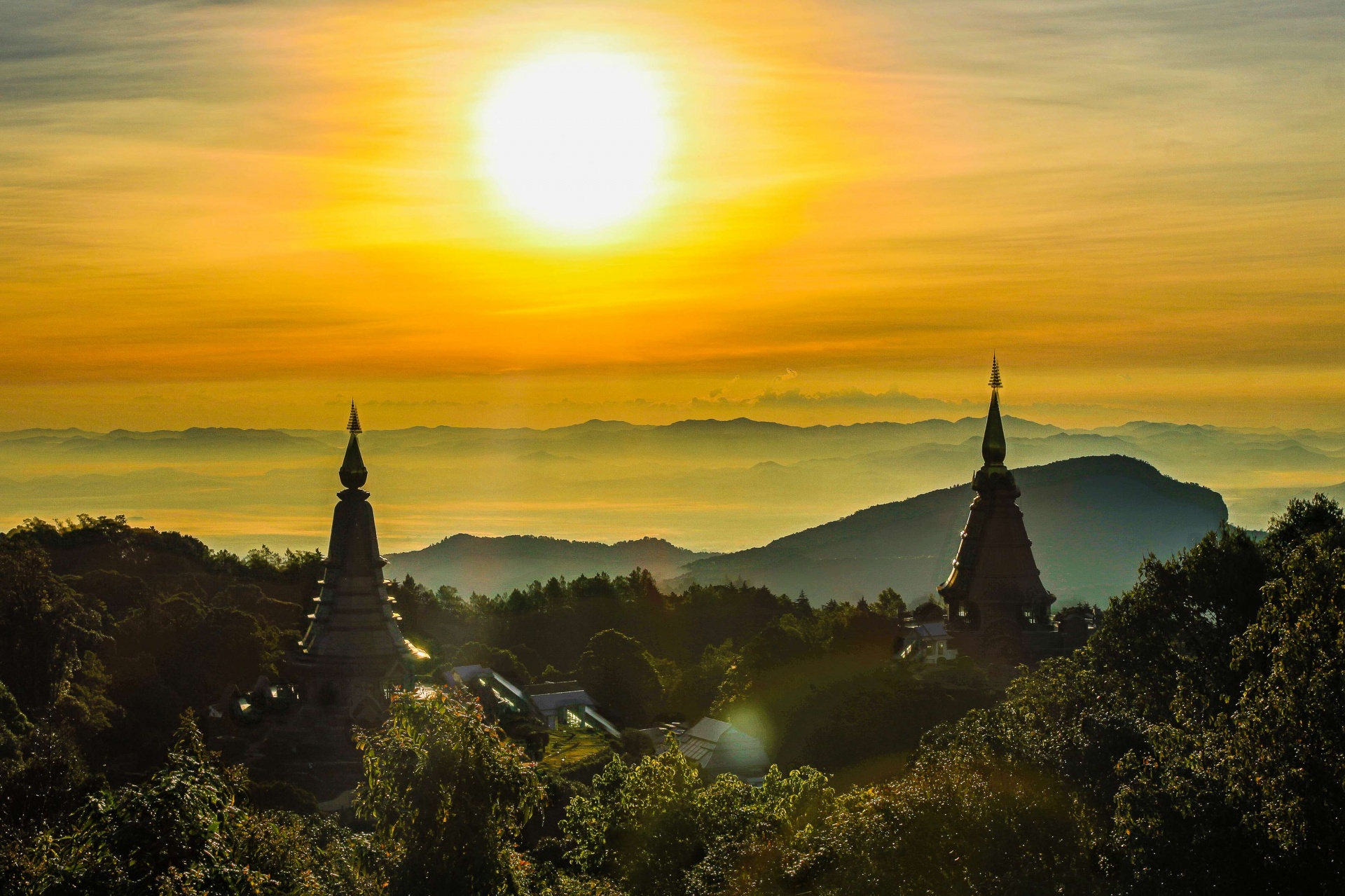 Thailand Doi Inthanon National Park Mountains Wallpapers