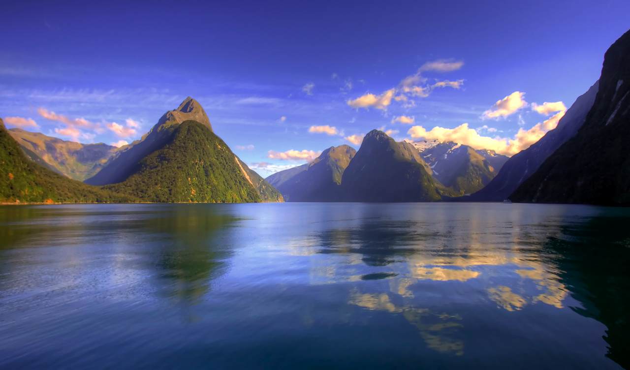 The Milky Pink Sea At Milford Sound 4K New Zealand Wallpapers