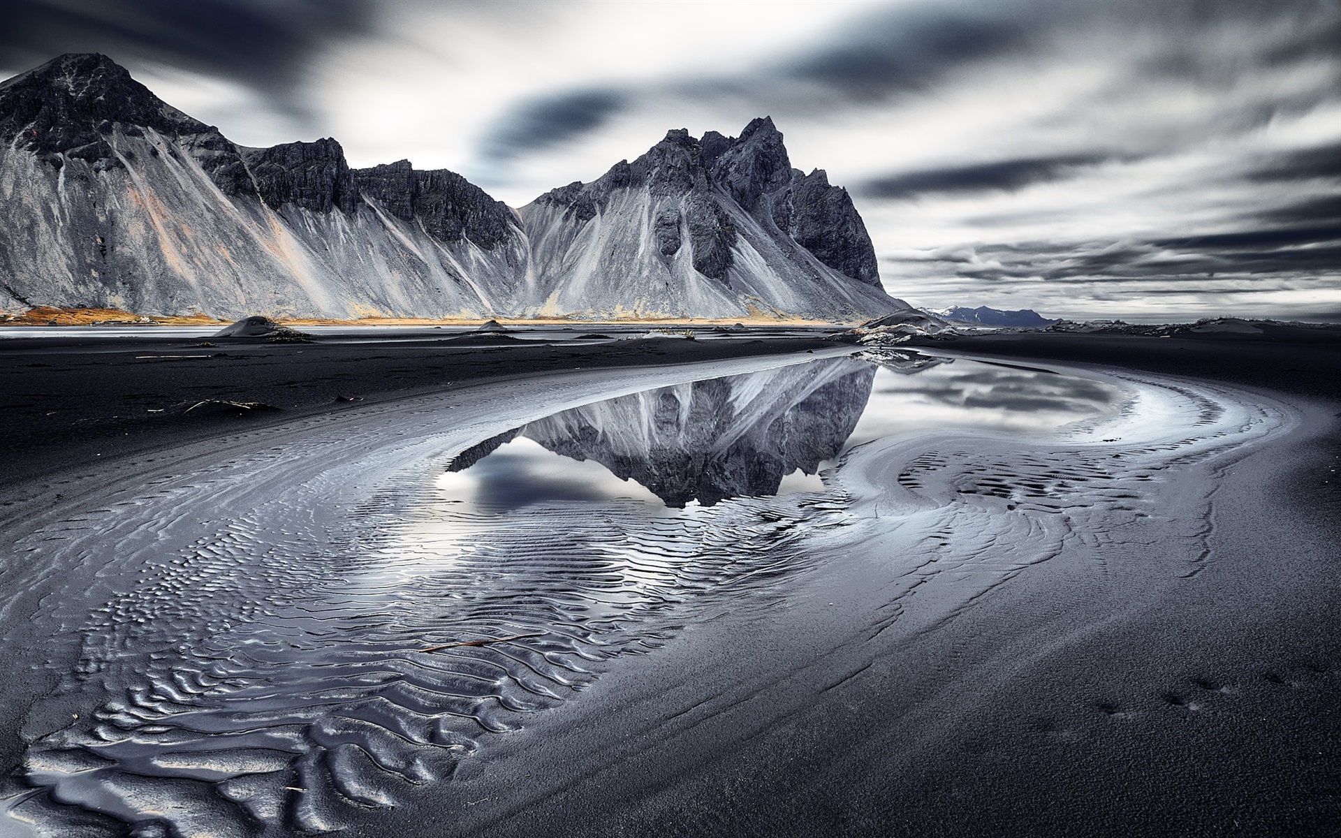 Vestrahorn 4K Ocean Wallpapers