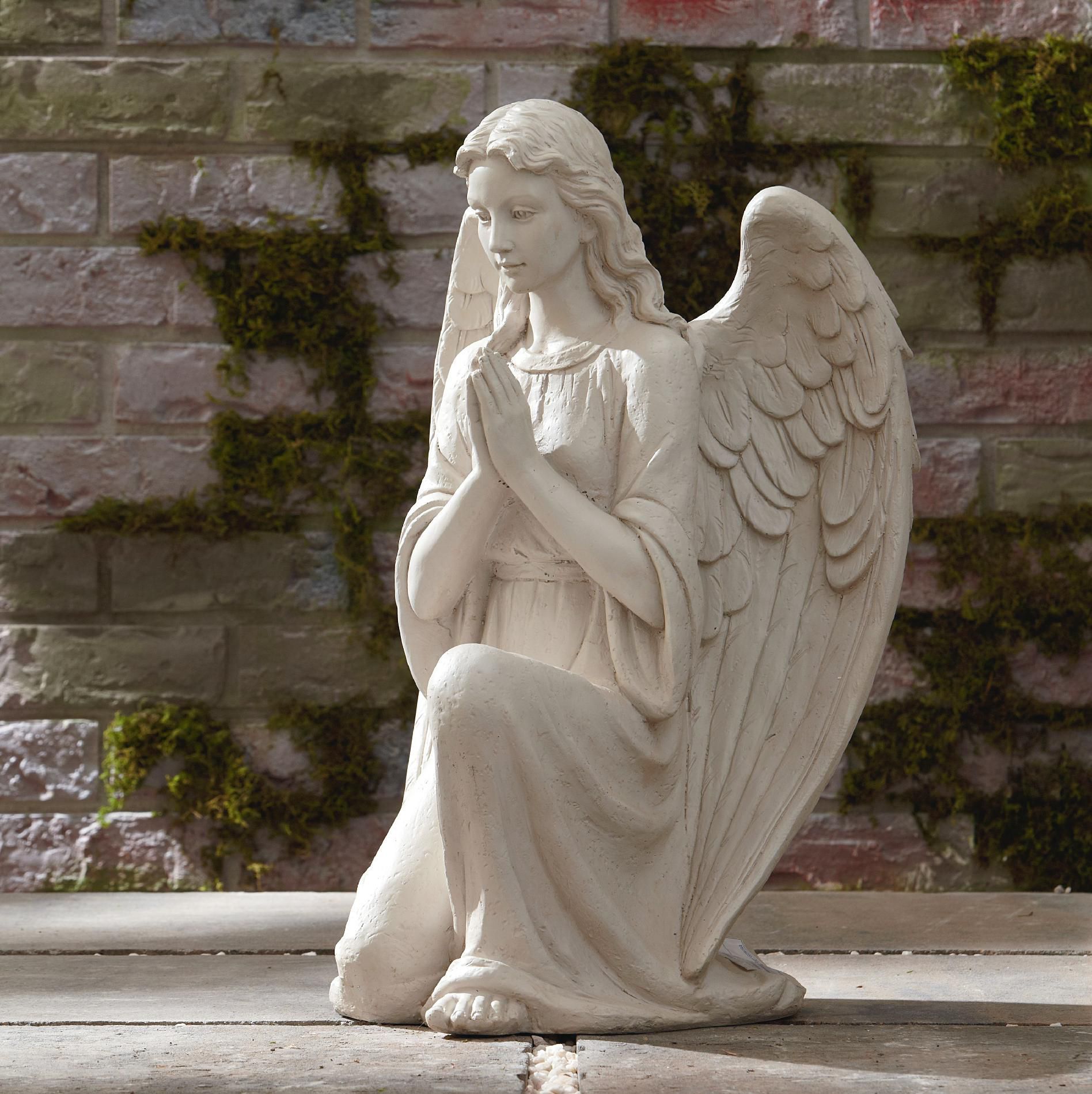 Angel Statue Wallpapers