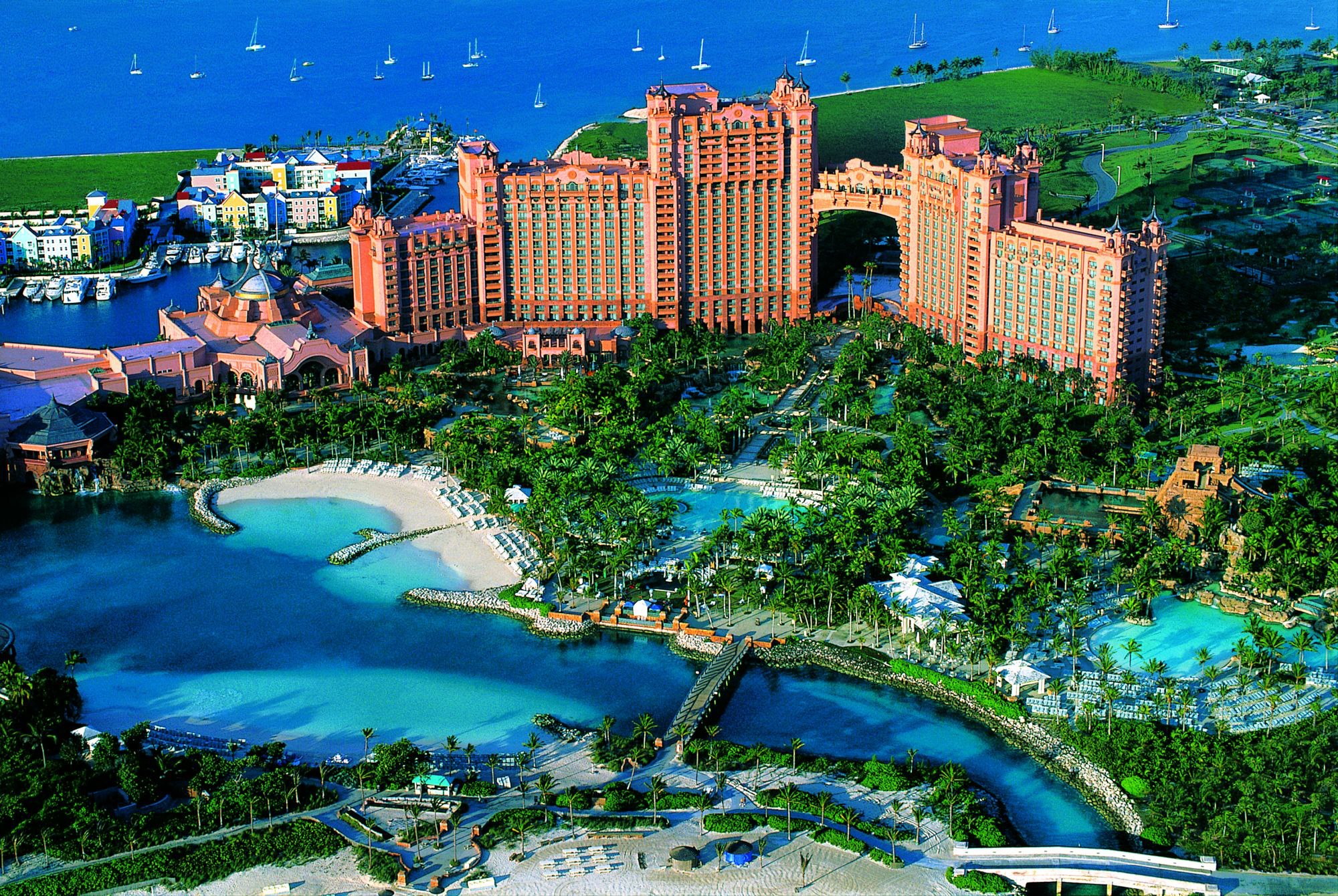 Atlantis Paradise Island Wallpapers