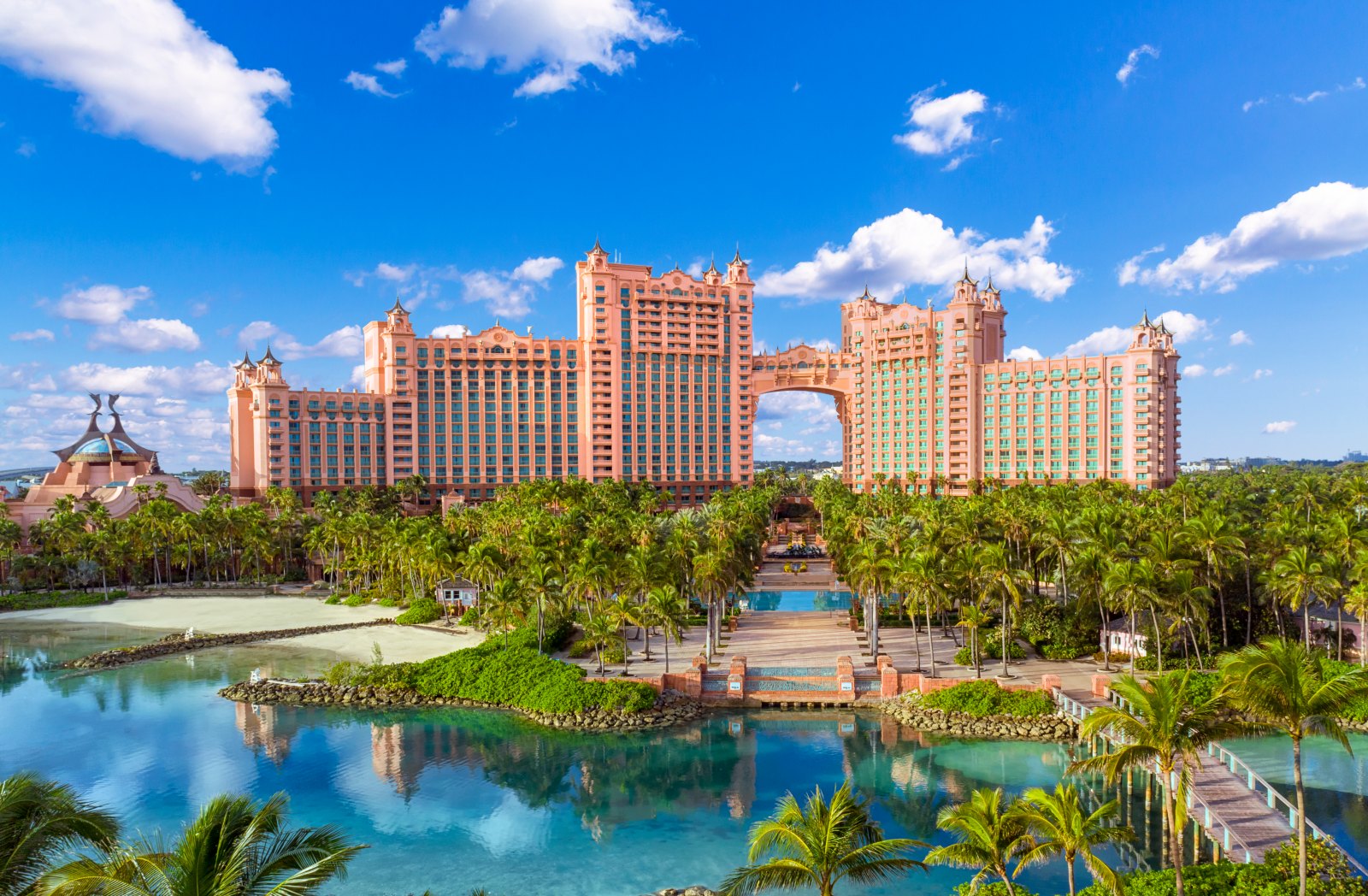 Atlantis Paradise Island Wallpapers