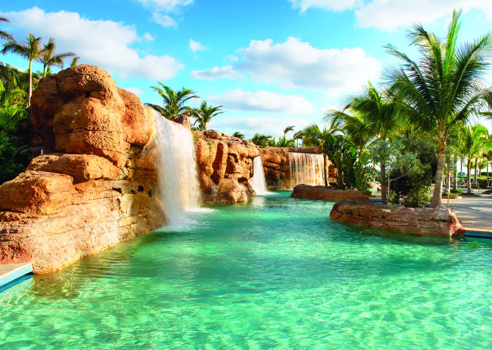 Atlantis Paradise Island Wallpapers