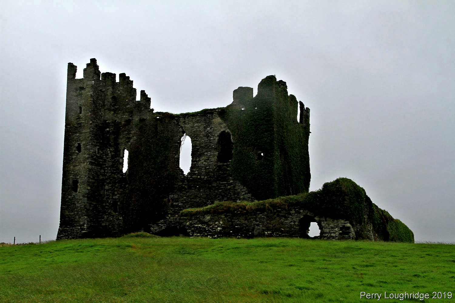 Ballycarbery Castle Wallpapers