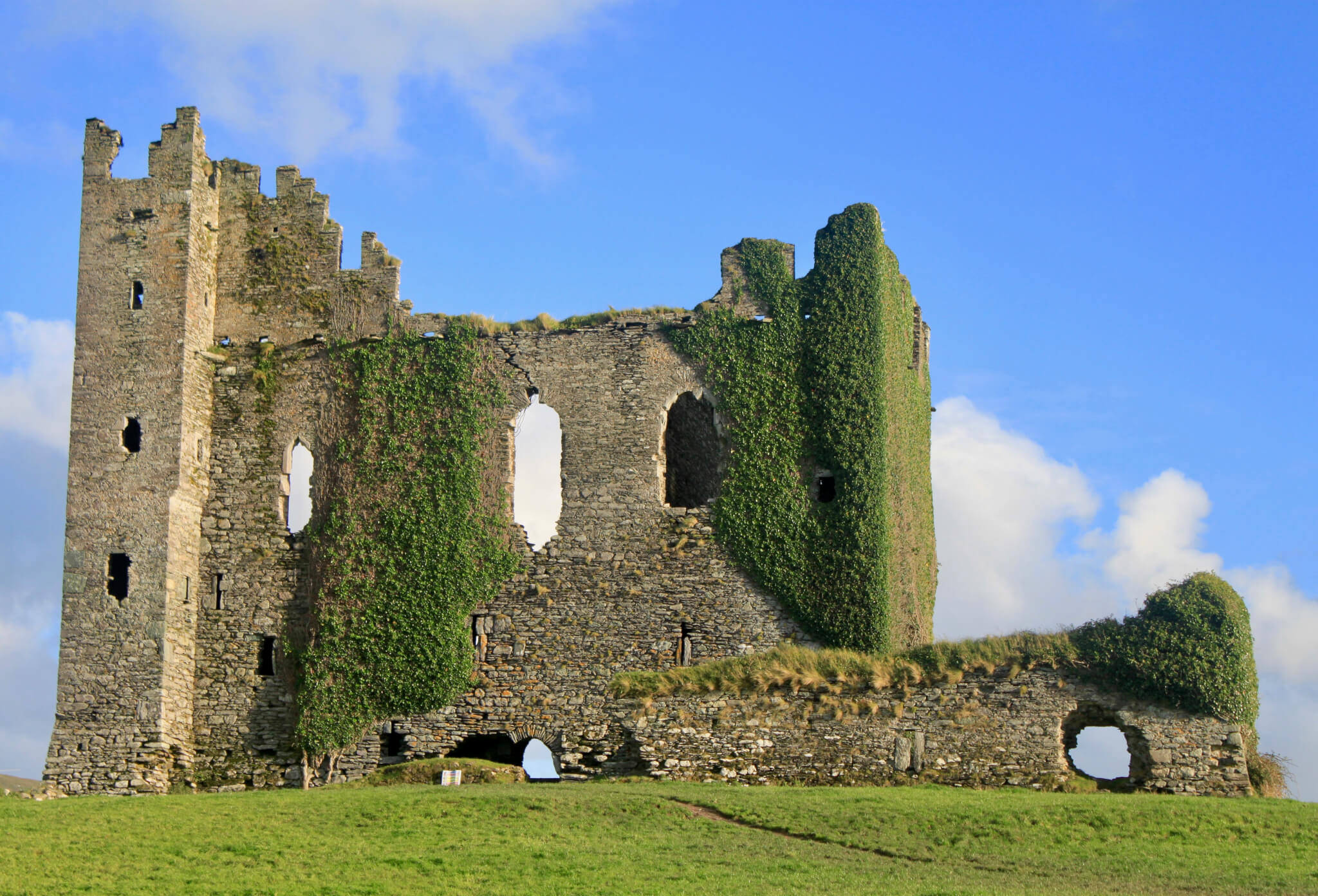 Ballycarbery Castle Wallpapers