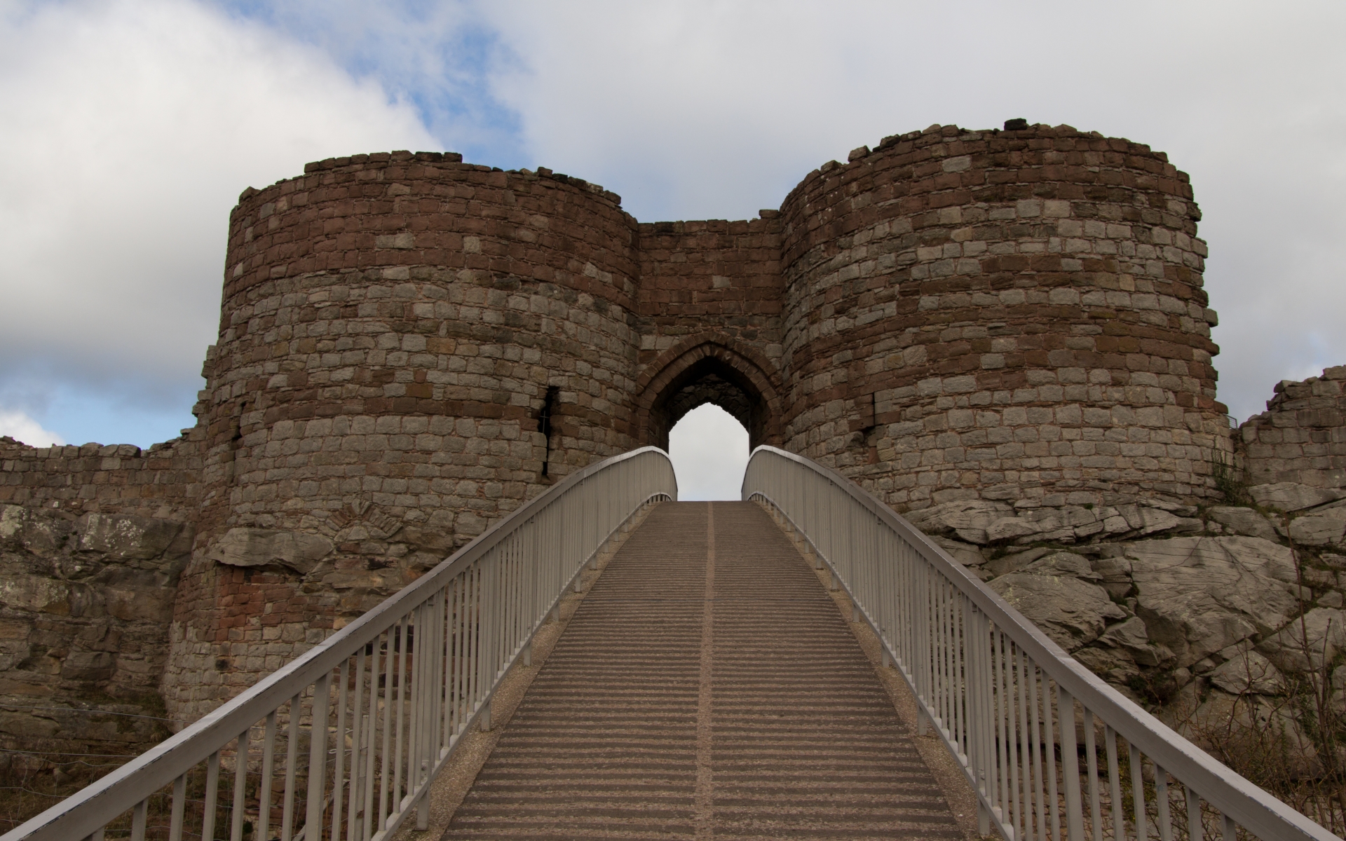 Beeston Castle Wallpapers