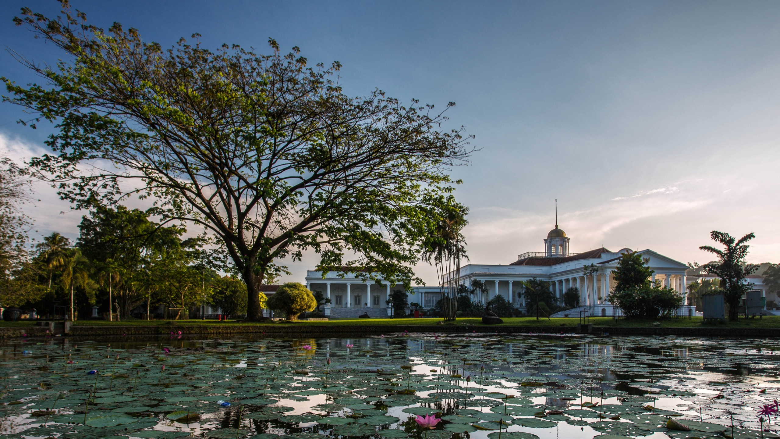 Bogor Palace Wallpapers