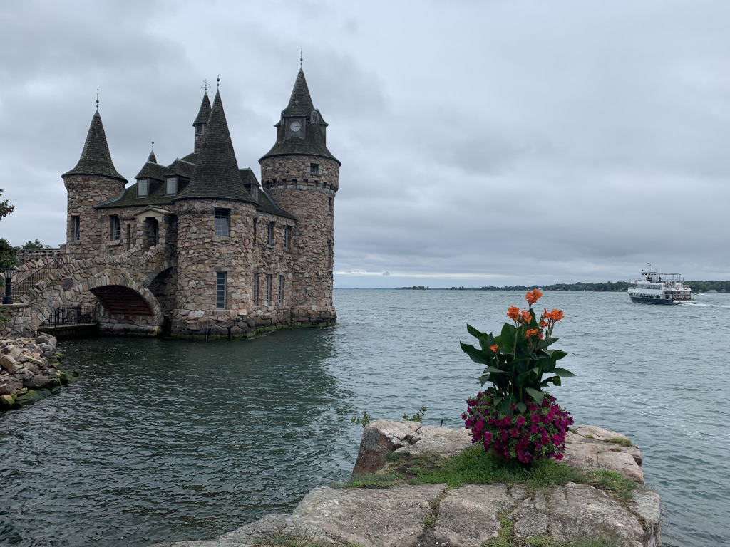 Boldt Castle Wallpapers