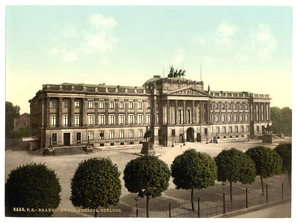 Brunswick Palace Wallpapers