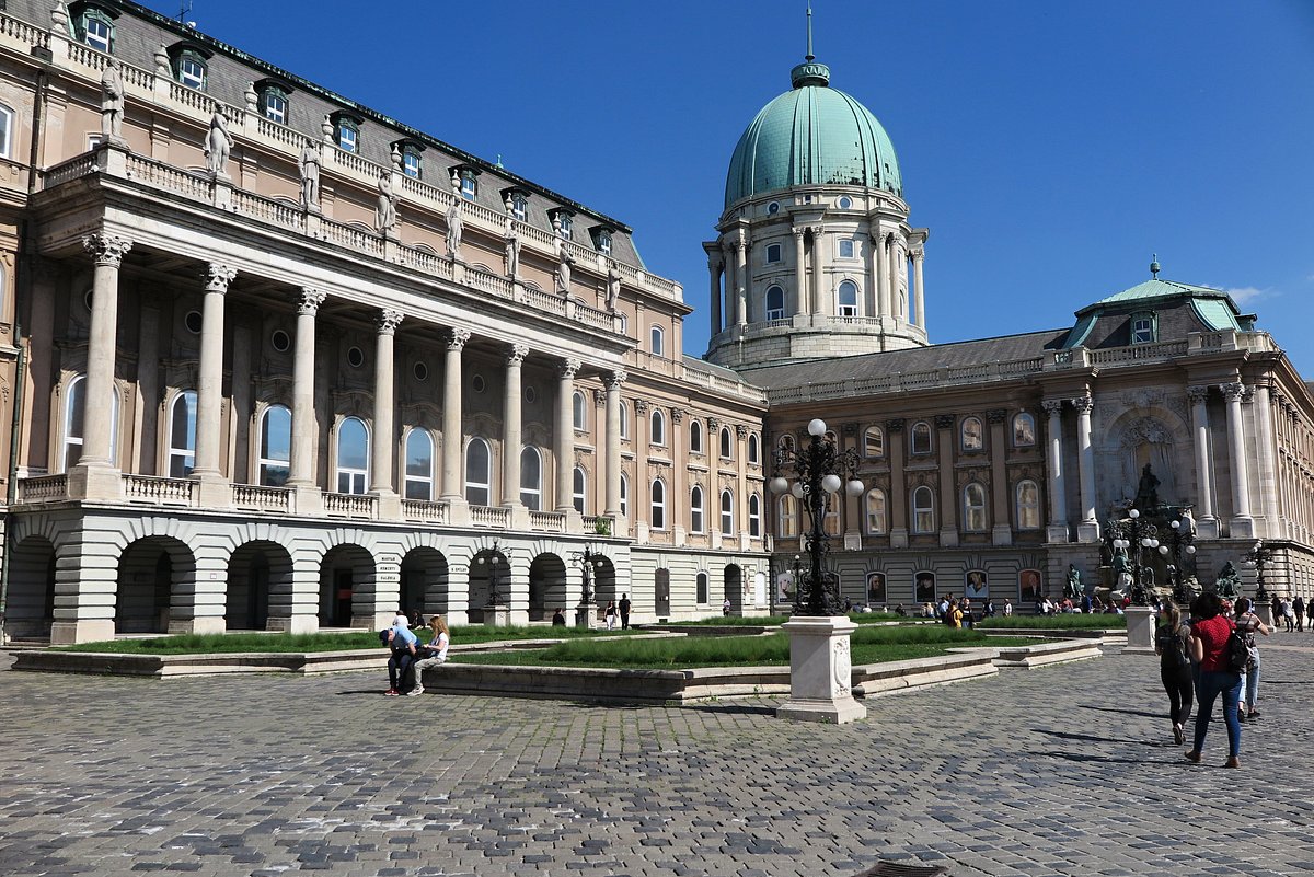 Buda Castle Wallpapers