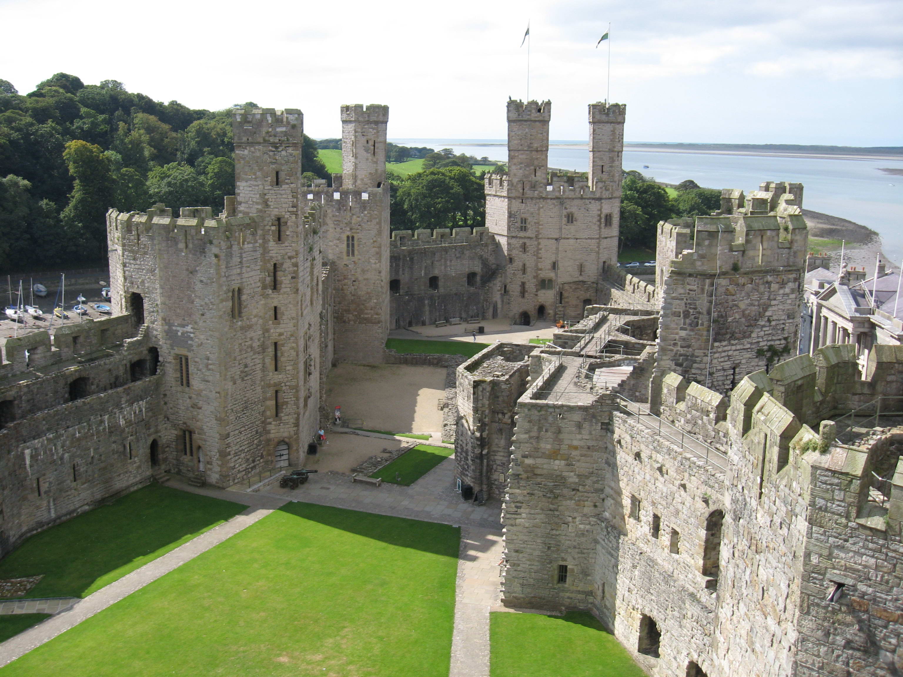 Caernarfon Castle Wallpapers