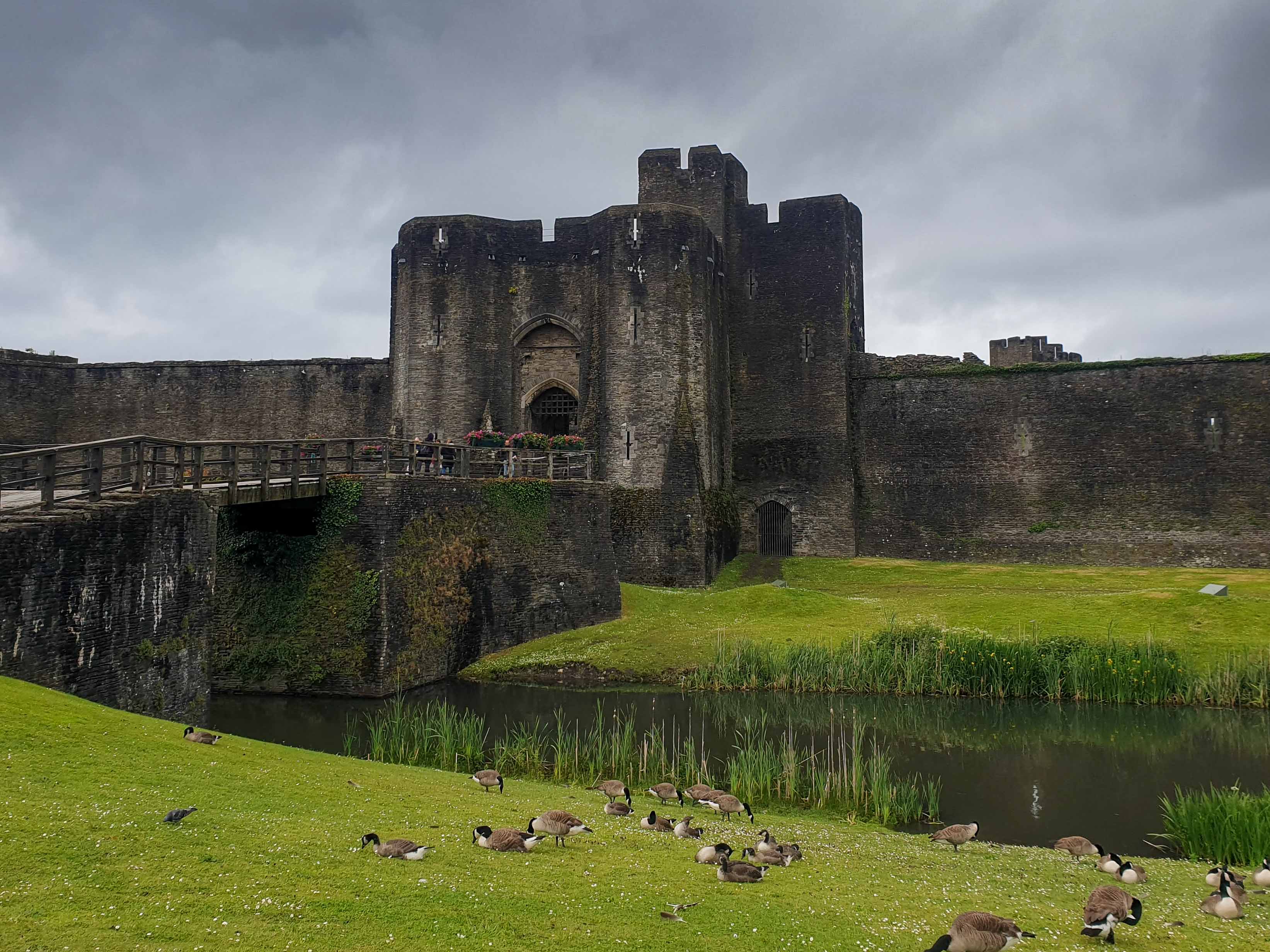 Caerphilly Castle Wallpapers