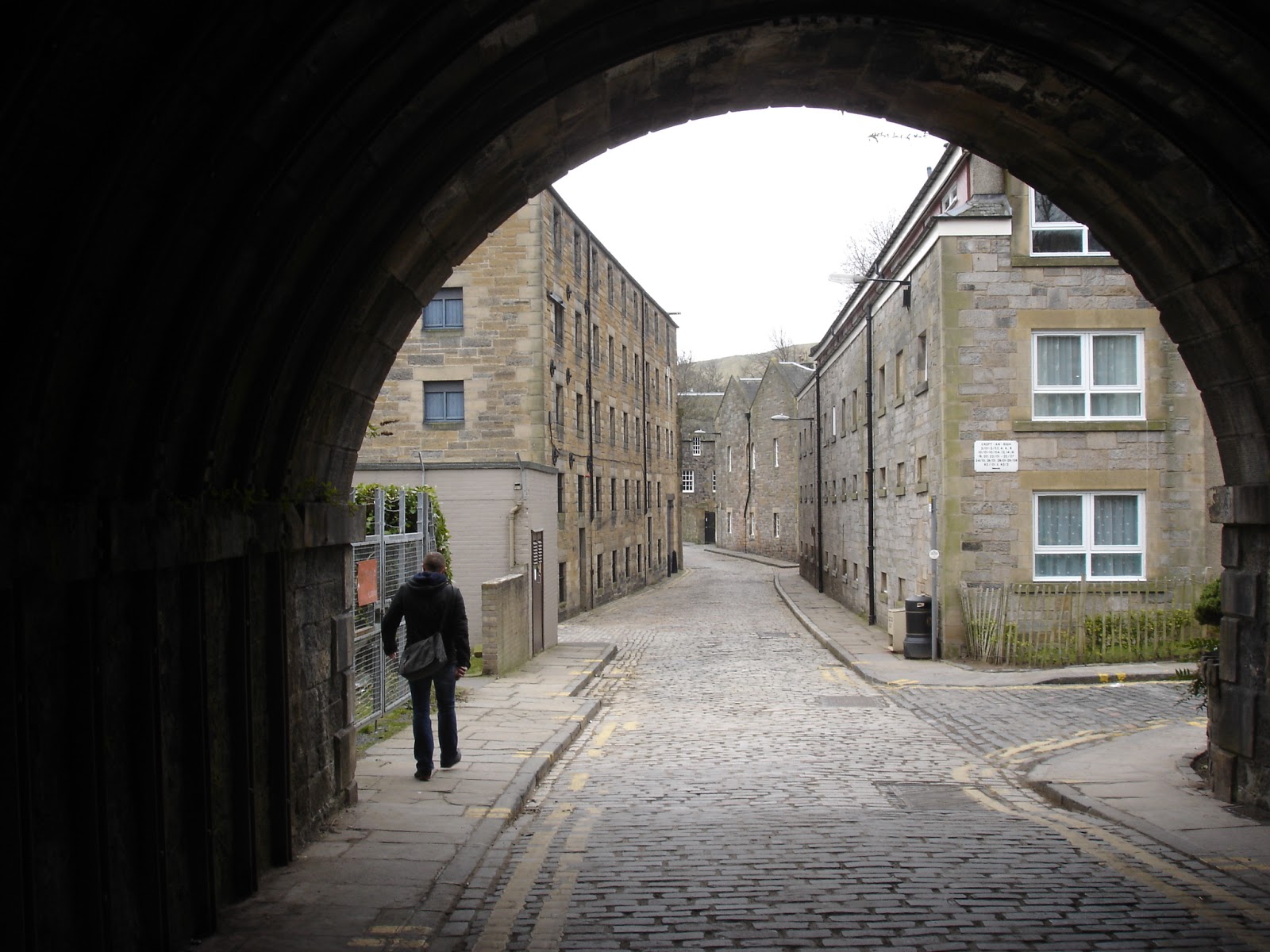 Canongate Wall Wallpapers